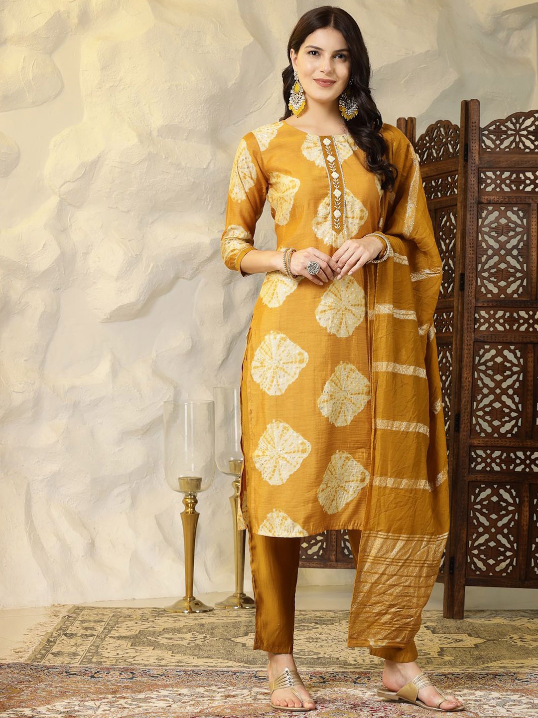 Stylum Women Bandhani Printed Regular Thread Work Kurta with Trousers & With Dupatta, Mustard
Stylum Women Bandhani Printed Regular Thread Work Kurta with Trousers & With Dupatta, Mustard
