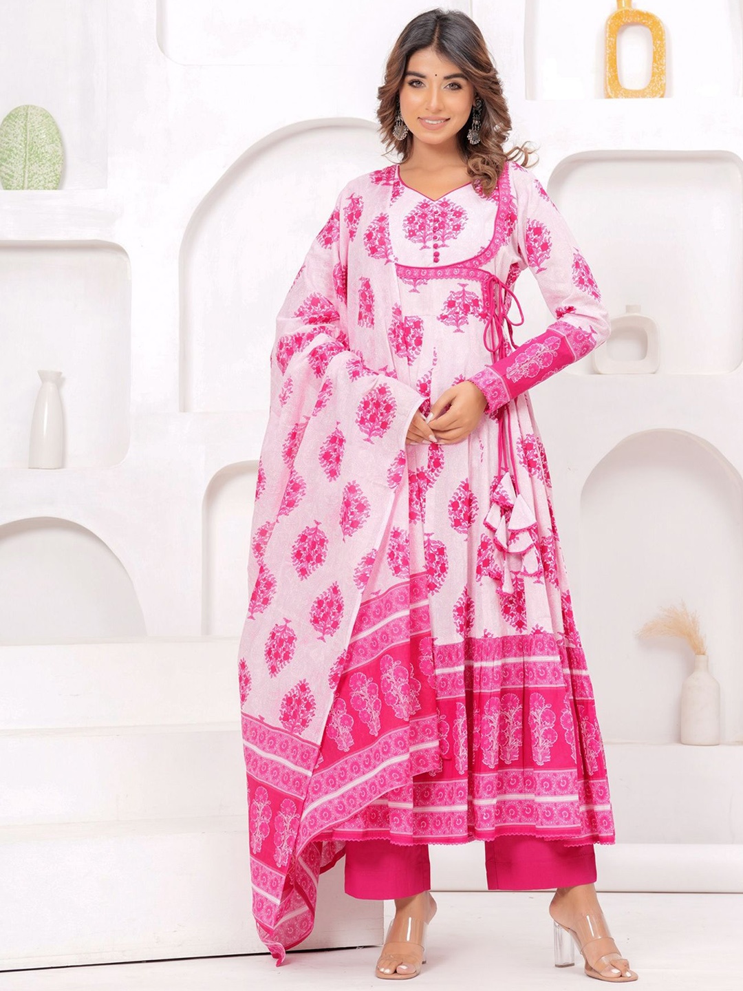 KALINI Women Floral Printed Angrakha Beads and Stones Pure Cotton Kurta with Trousers & With Dupatta, Pink
KALINI Women Floral Printed Angrakha Beads and Stones Pure Cotton Kurta with Trousers & With Dupatta, Pink