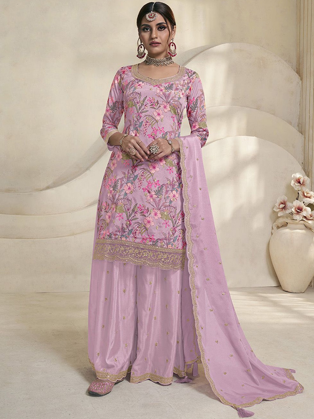 Seerat Floral Printed Thread Work Silk Chiffon Straight Kurta & Sharara & Dupatta, Pink
Seerat Floral Printed Thread Work Silk Chiffon Straight Kurta & Sharara & Dupatta, Pink
