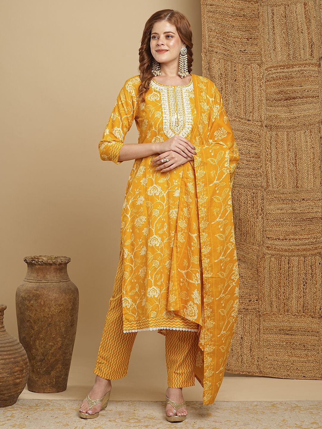 FASHOR Mustard Yellow Floral Printed Thread Work Pure Cotton Kurta with Trousers & Dupatta
FASHOR Mustard Yellow Floral Printed Thread Work Pure Cotton Kurta with Trousers & Dupatta