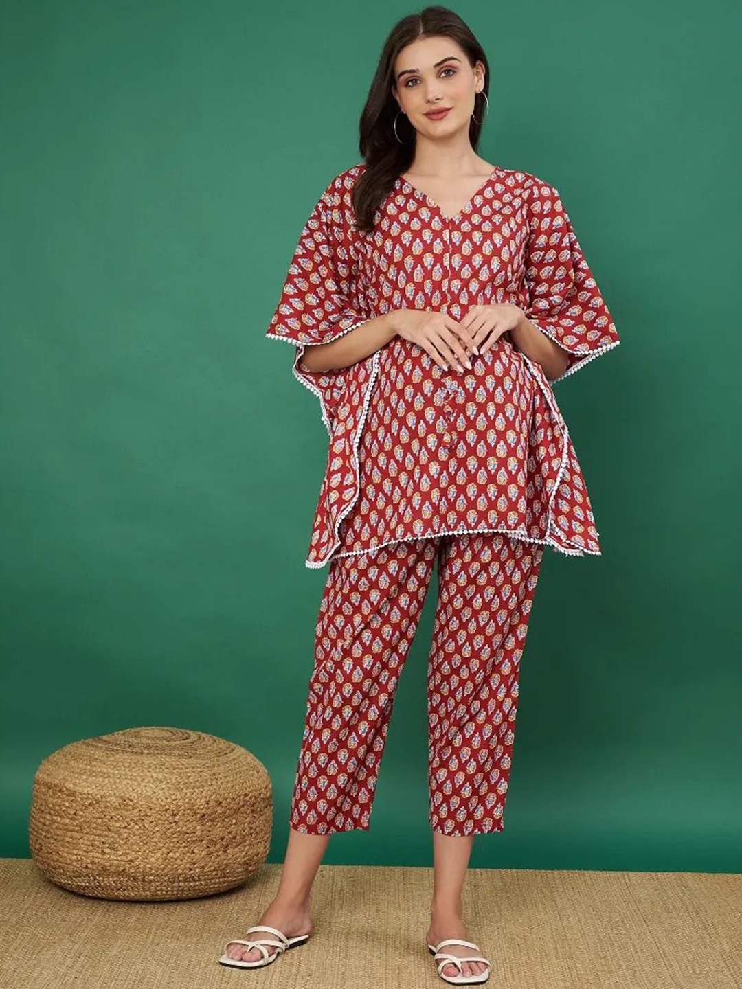 Aaheli Ethnic Motifs Printed Pure Cotton Kaftan Maternity Kaftan Top With Trousers, Red
Aaheli Ethnic Motifs Printed Pure Cotton Kaftan Maternity Kaftan Top With Trousers, Red