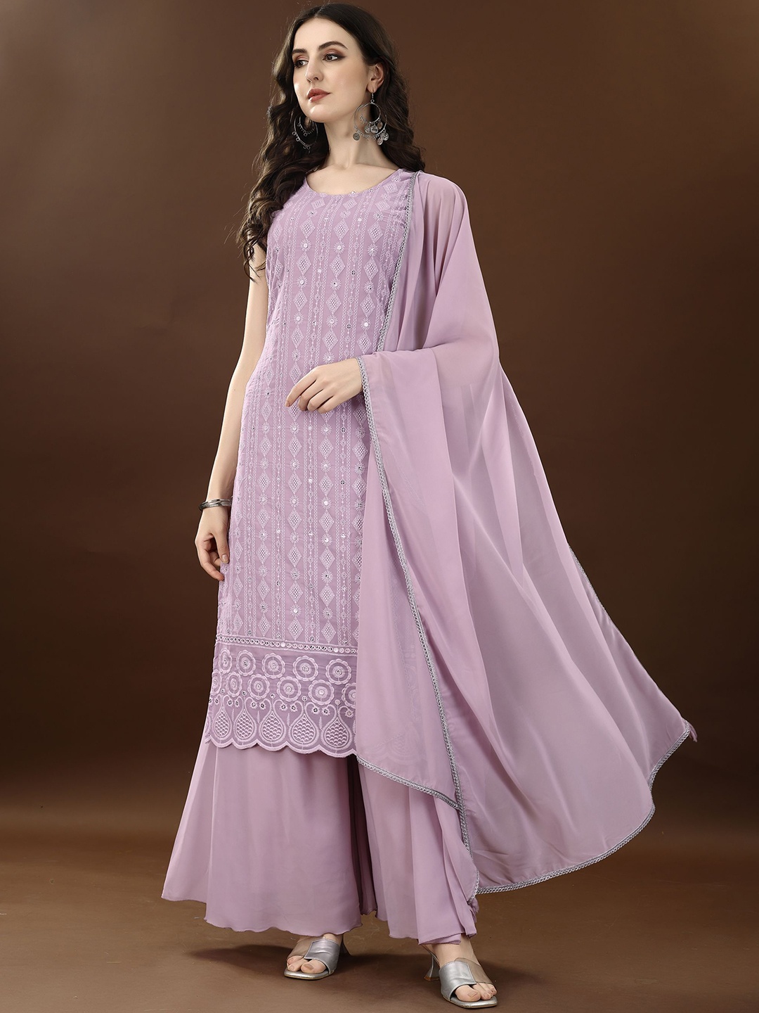 Shopping Queen Embroidered Sequinned Straight Kurta & Palazzos With Dupatta, Purple
Shopping Queen Embroidered Sequinned Straight Kurta & Palazzos With Dupatta, Purple