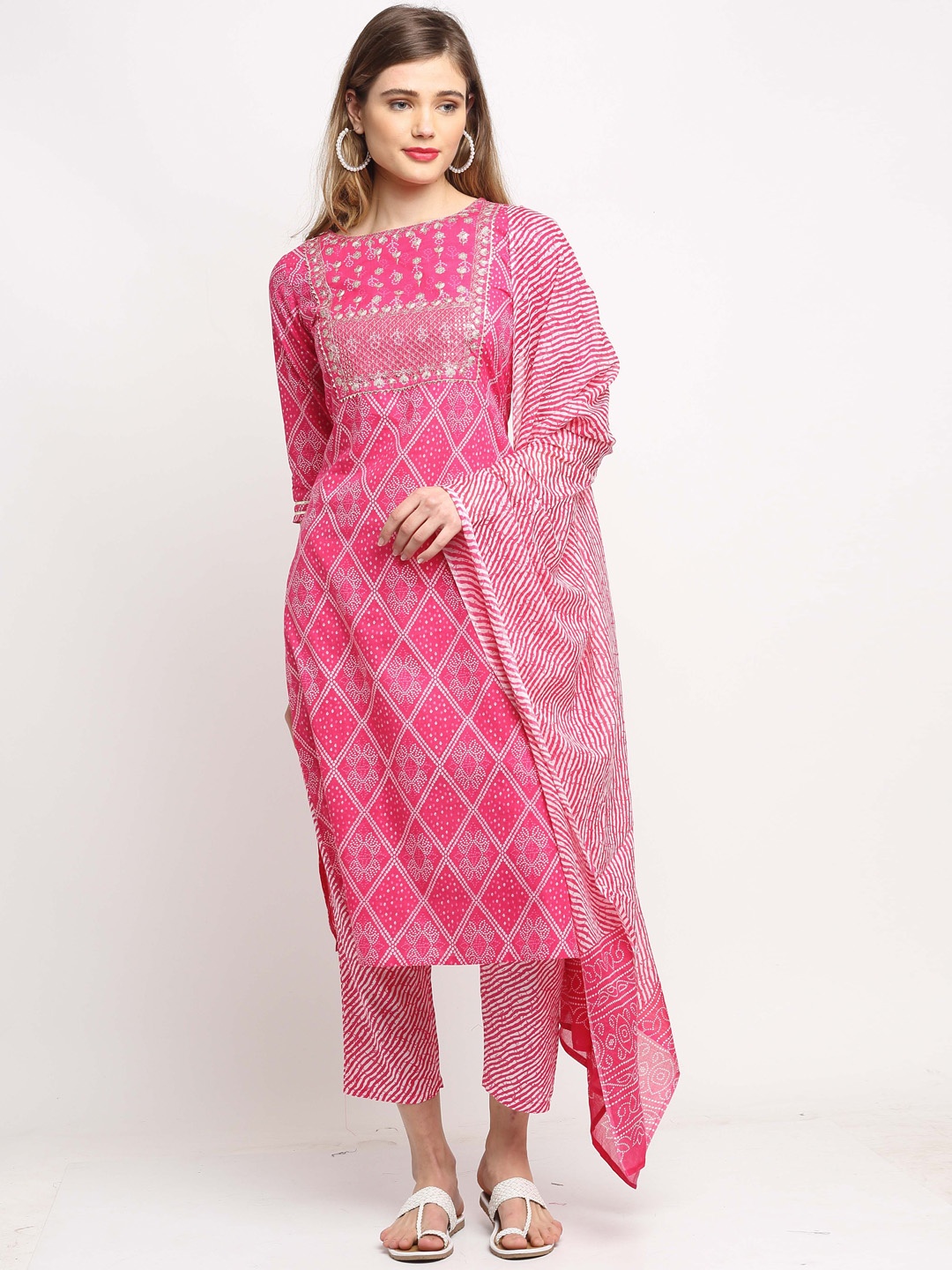 KALINI Bandhani Printed Sequinned Pure Cotton Straight Kurta with Trousers & Dupatta, Pink
KALINI Bandhani Printed Sequinned Pure Cotton Straight Kurta with Trousers & Dupatta, Pink