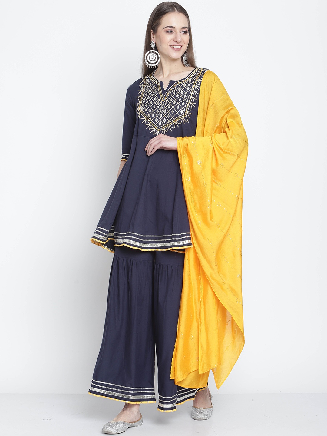 KALINI Floral Printed Regular Thread Work Pure Cotton Kurti with Palazzos & With Dupatta, Navy blue
KALINI Floral Printed Regular Thread Work Pure Cotton Kurti with Palazzos & With Dupatta, Navy blue