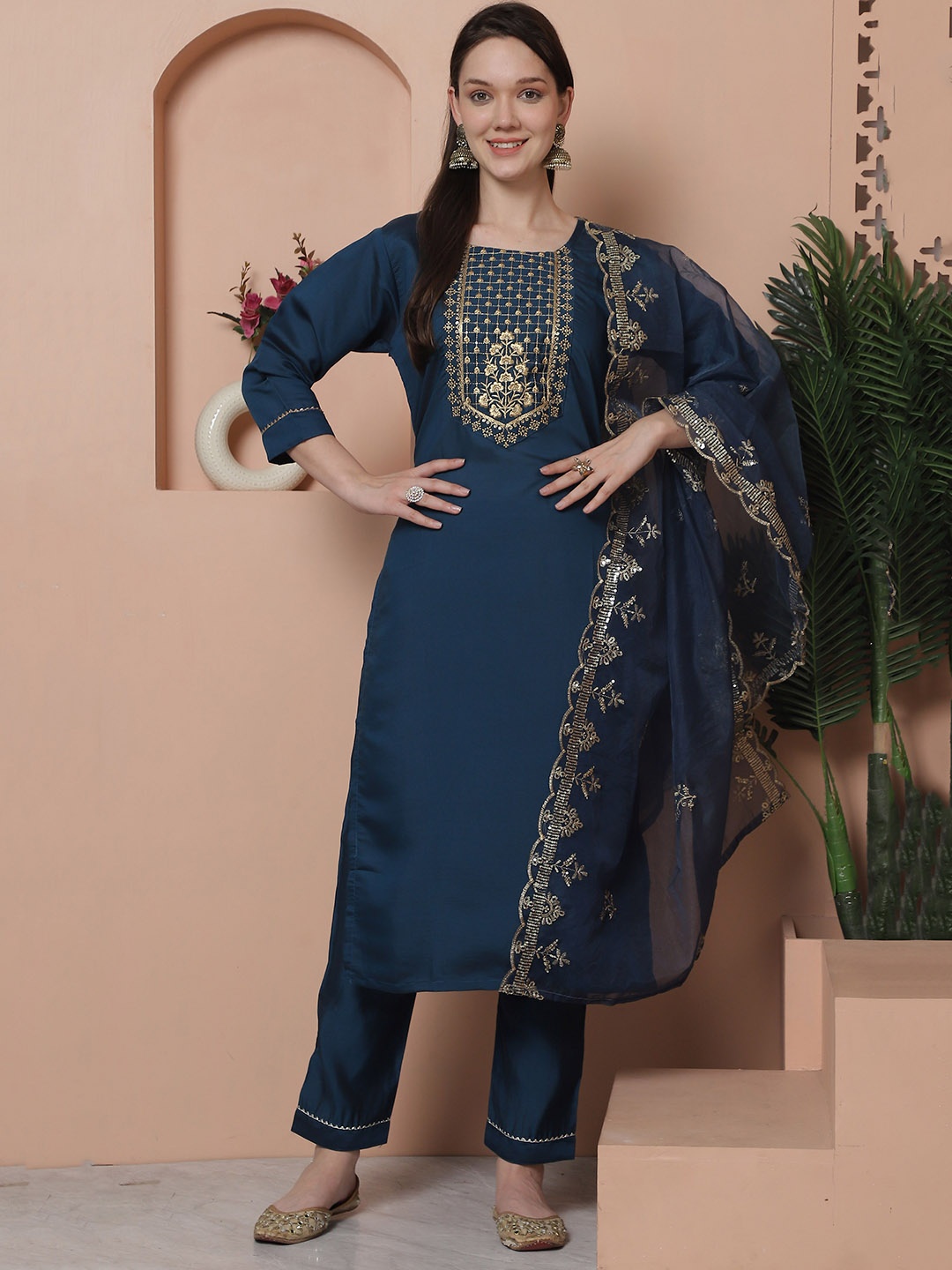 KALINI Floral Yoke Design Regular Thread Work Straight Kurta With Trousers & Dupatta, Teal
KALINI Floral Yoke Design Regular Thread Work Straight Kurta With Trousers & Dupatta, Teal