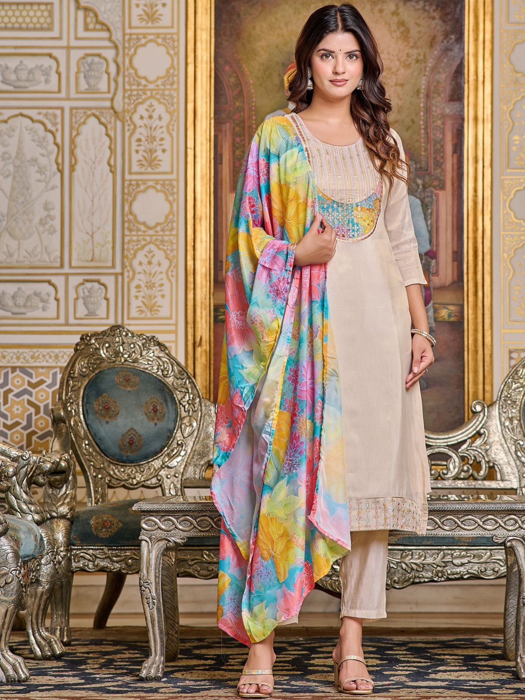 KALINI Floral Yoke Design Patchwork Chanderi Silk Kurta With Trousers & Dupatta, Cream
KALINI Floral Yoke Design Patchwork Chanderi Silk Kurta With Trousers & Dupatta, Cream