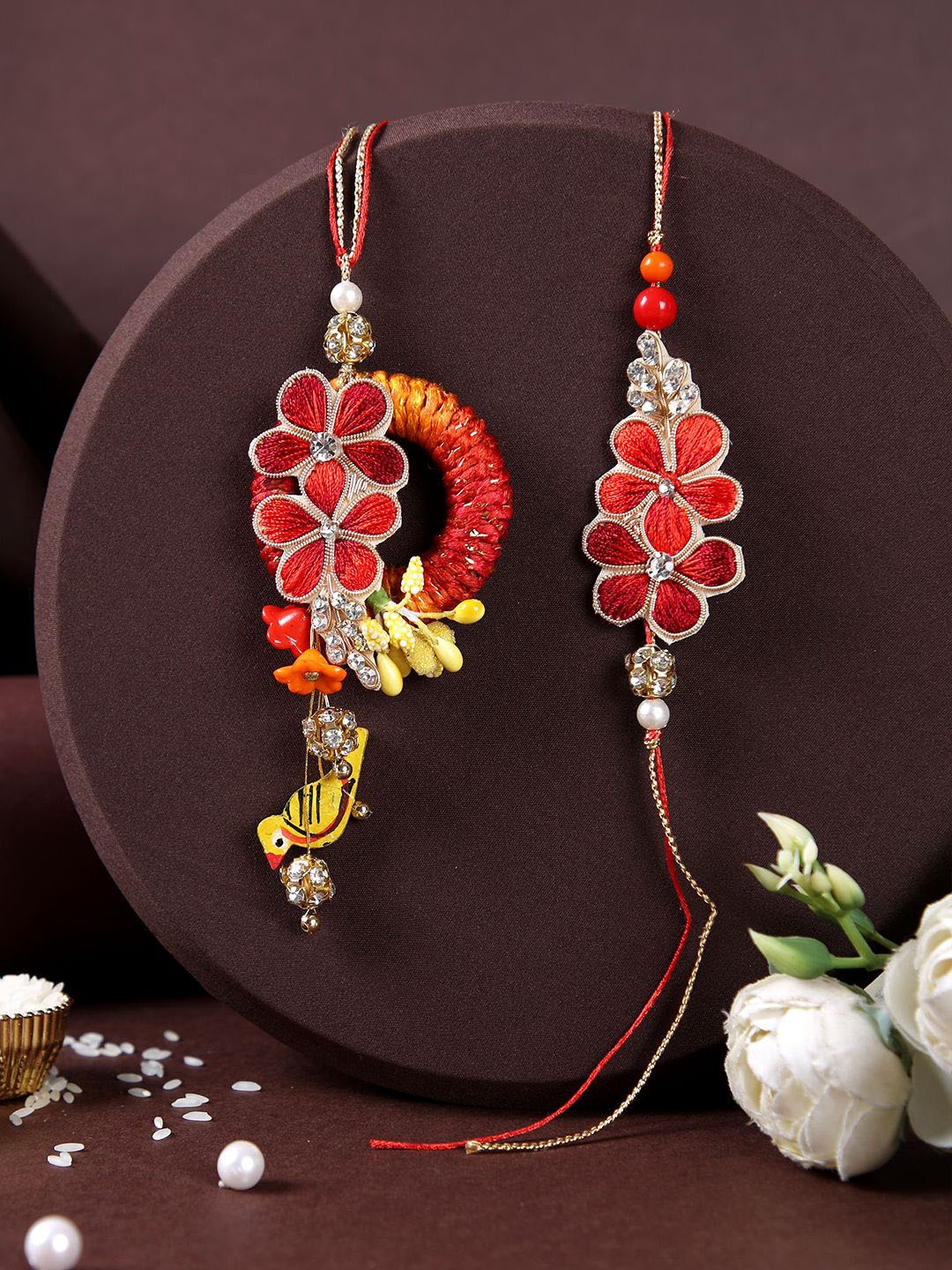 Aapno Rajasthan Zardozi Work Bhaiya Bhabhi Rakhi With Roli Chawal & Greetings Card, Red
Aapno Rajasthan Zardozi Work Bhaiya Bhabhi Rakhi With Roli Chawal & Greetings Card, Red