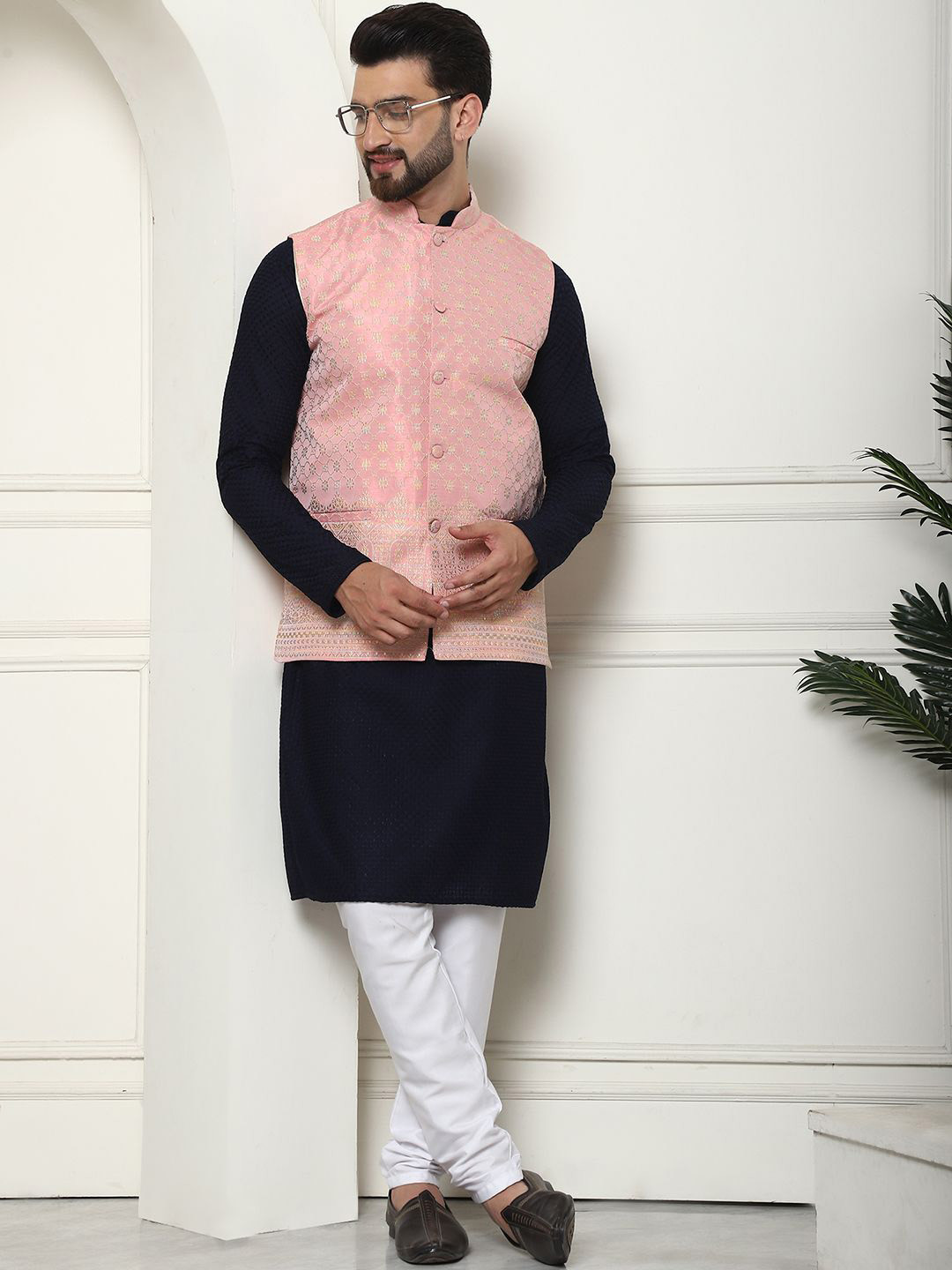 SOJANYA Embroidered Regular Thread Work Pure Cotton Kurta with Churidar & Nehru Jacket, Navy blue
SOJANYA Embroidered Regular Thread Work Pure Cotton Kurta with Churidar & Nehru Jacket, Navy blue