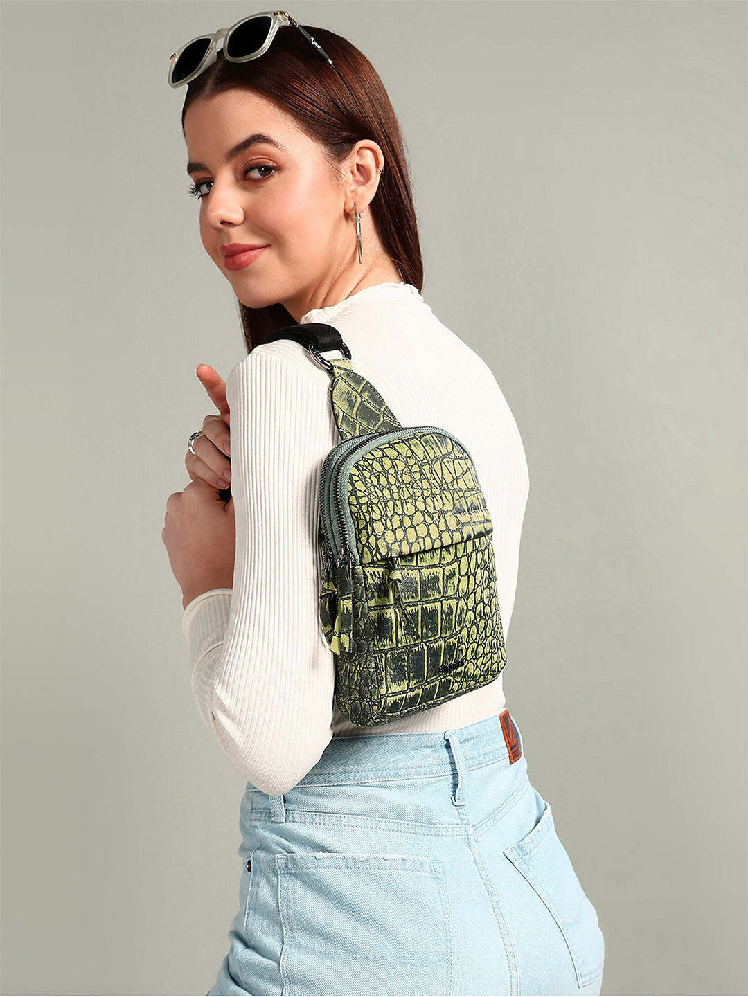 Sassora Women Graphic Embellished Backpack with Compression Straps, Green 
Sassora Women Graphic Embellished Backpack with Compression Straps, Green