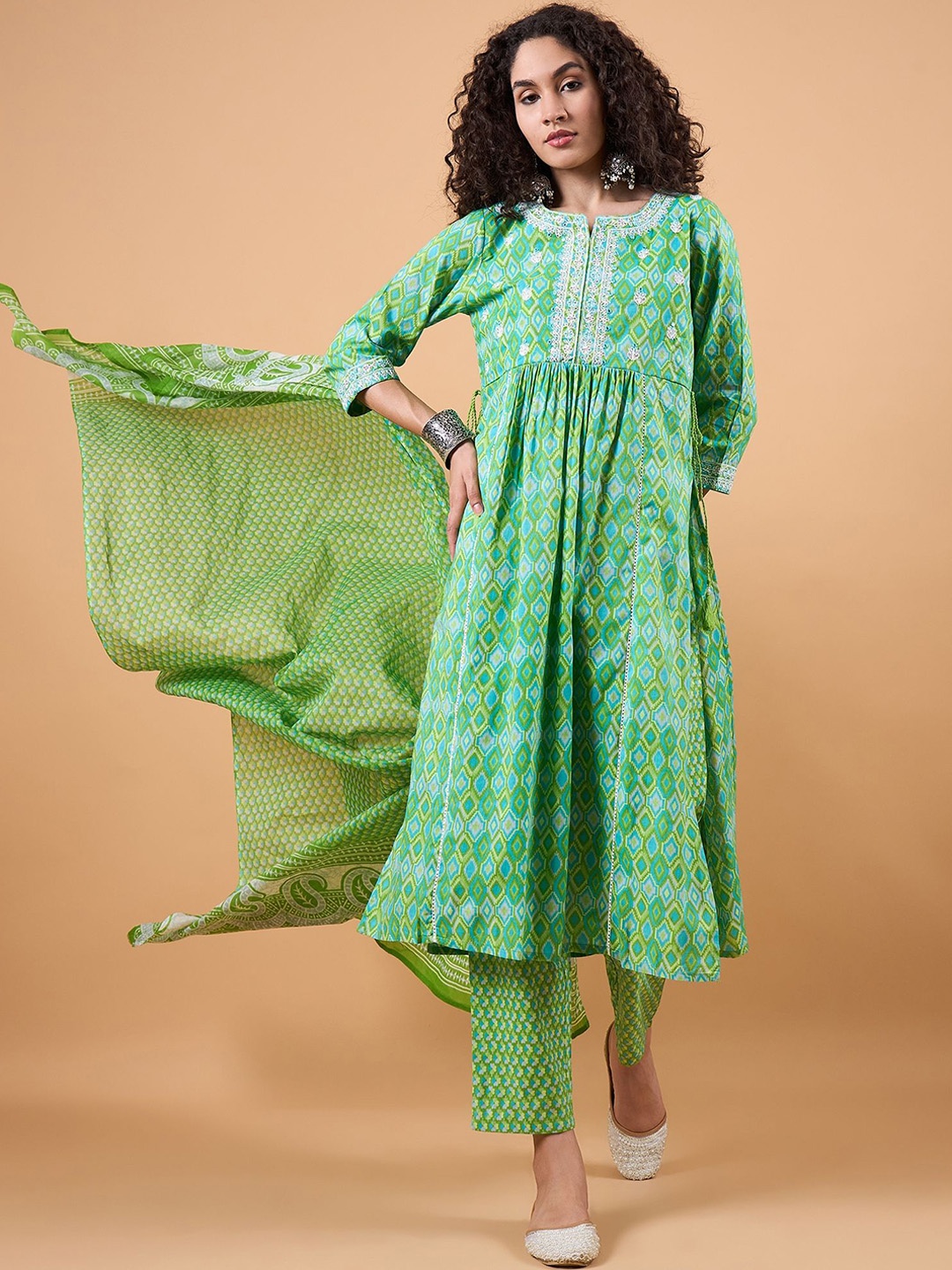 swatika Printed Thread Work Pure Cotton Pleated A-Line Kurta With Trousers & Dupatta, Green
swatika Printed Thread Work Pure Cotton Pleated A-Line Kurta With Trousers & Dupatta, Green