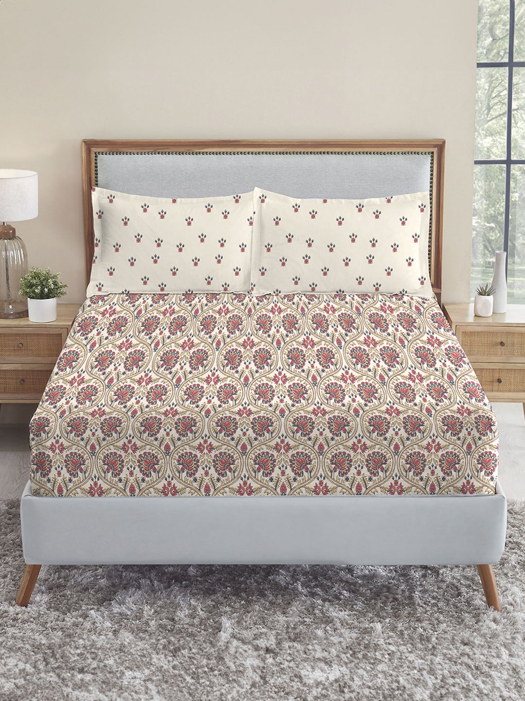 MYTRIDENT Coral & Red Ethnic Motifs Cotton 144 TC King Bedsheet with 2 Pillow Covers
MYTRIDENT Coral & Red Ethnic Motifs Cotton 144 TC King Bedsheet with 2 Pillow Covers