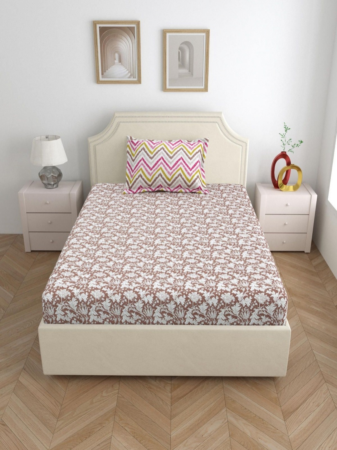 Salona Bichona Brown & White Printed 144 TC Pure Cotton Single Bedsheet & 1 Pillow Covers
Salona Bichona Brown & White Printed 144 TC Pure Cotton Single Bedsheet & 1 Pillow Covers