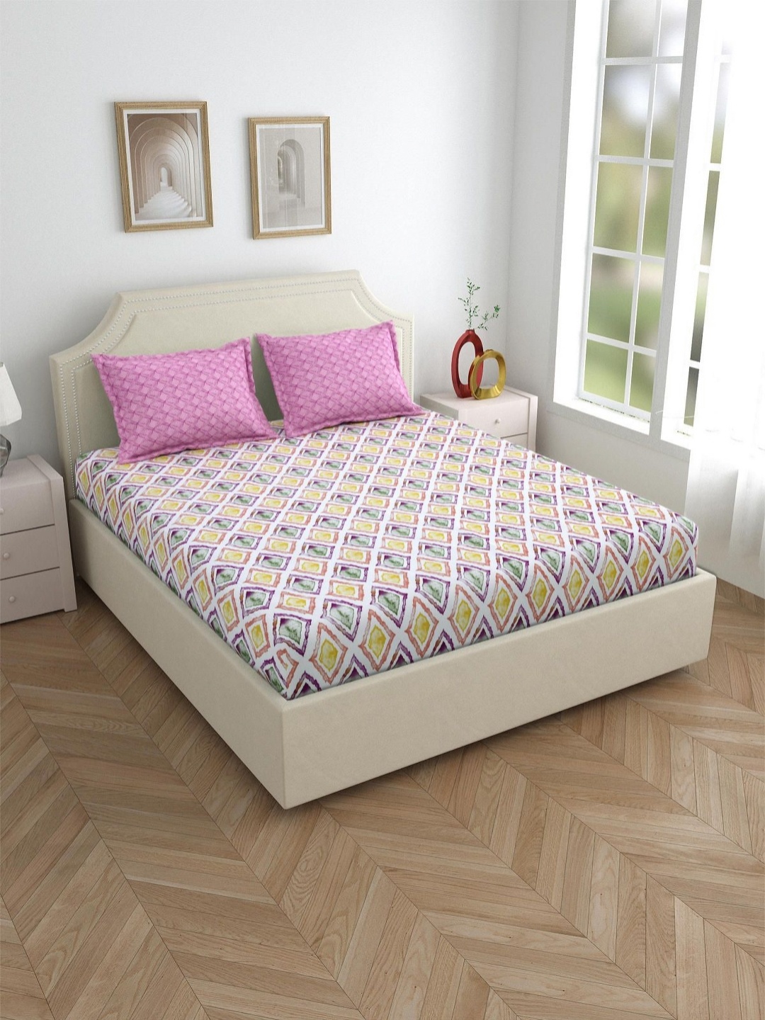 Salona Bichona White Geometric Cotton Fitted 144 TC King Bedsheet with 2 Pillow Covers
Salona Bichona White Geometric Cotton Fitted 144 TC King Bedsheet with 2 Pillow Covers