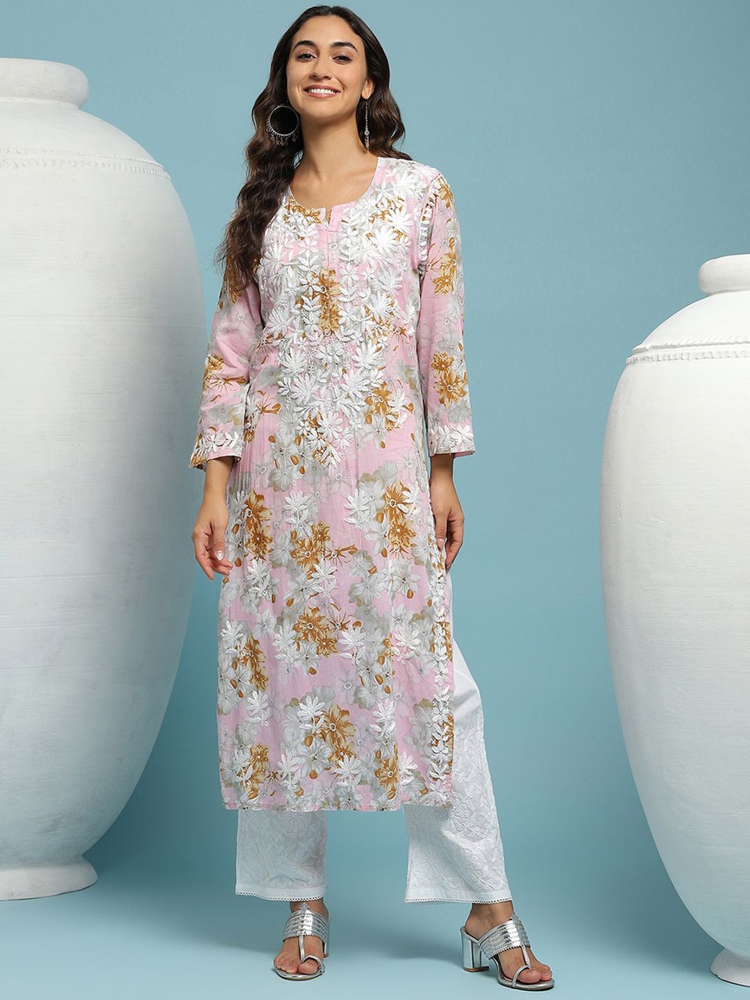 House of Chikankari Floral Printed Notched Neck Straight Pure Cotton Kurta, Pink
House of Chikankari Floral Printed Notched Neck Straight Pure Cotton Kurta, Pink