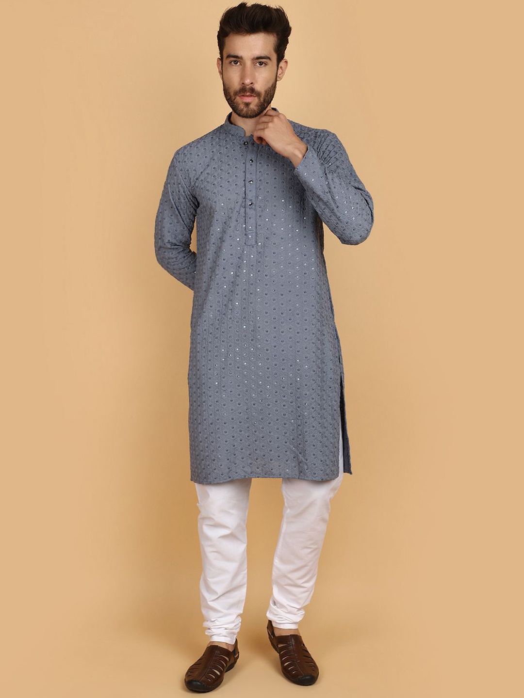 V-Mart Floral Embroidered Mandarin Collar Sequinned Pure Cotton Kurta with Churidar, Grey
V-Mart Floral Embroidered Mandarin Collar Sequinned Pure Cotton Kurta with Churidar, Grey