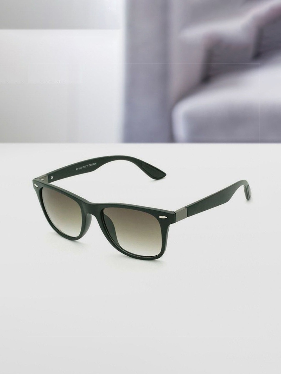 SUNNIES Unisex Wayfarer Sunglasses with UV400 Protected Lens SNS-038-NEW-Gradient.Green
SUNNIES Unisex Wayfarer Sunglasses with UV400 Protected Lens SNS-038-NEW-Gradient.Green