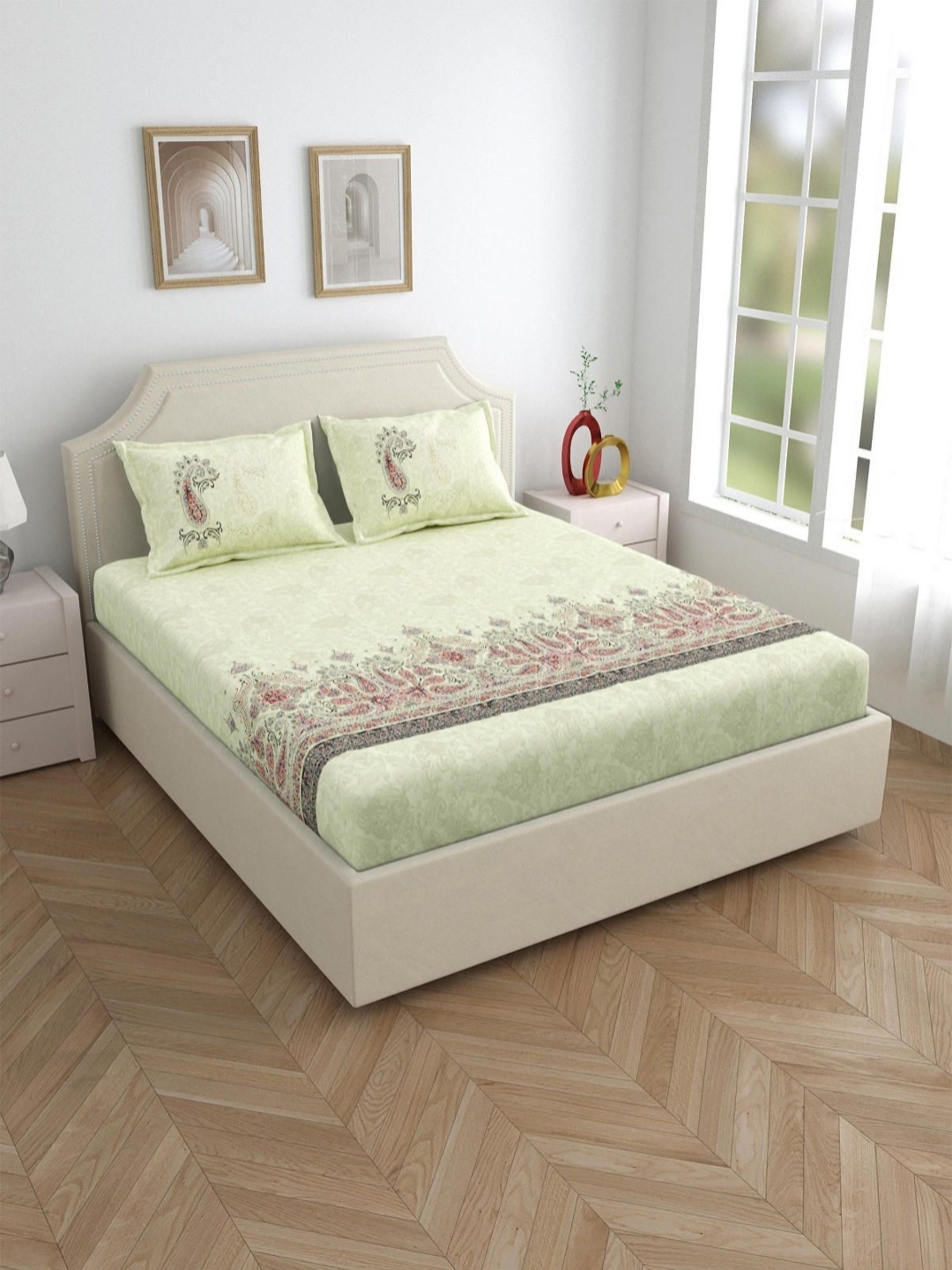 Salona Bichona Green & Red Printed 300 TC Pure Cotton King Bedsheet With 2 Pillow Covers
Salona Bichona Green & Red Printed 300 TC Pure Cotton King Bedsheet With 2 Pillow Covers
