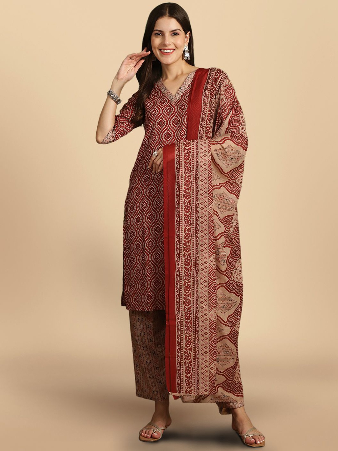 7Threads Ethnic Motifs Printed Regular Pure Cotton Straight Kurta With Palazzos & Dupatta, Maroon
7Threads Ethnic Motifs Printed Regular Pure Cotton Straight Kurta With Palazzos & Dupatta, Maroon