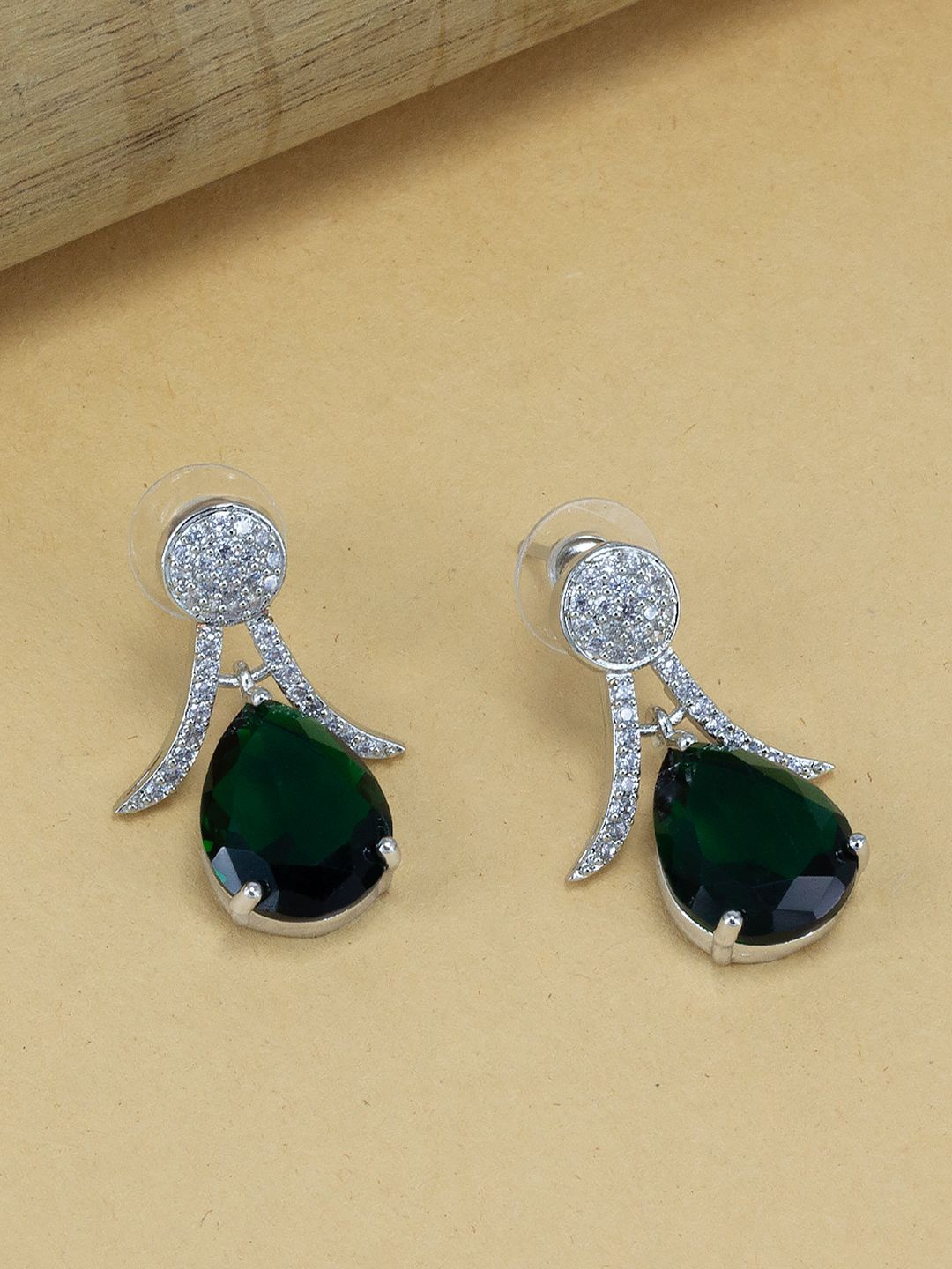 PRIVIU Rhodium Plated American Diamond Studded Emerald Teardrop Shaped Drop Earrings, Green
PRIVIU Rhodium Plated American Diamond Studded Emerald Teardrop Shaped Drop Earrings, Green