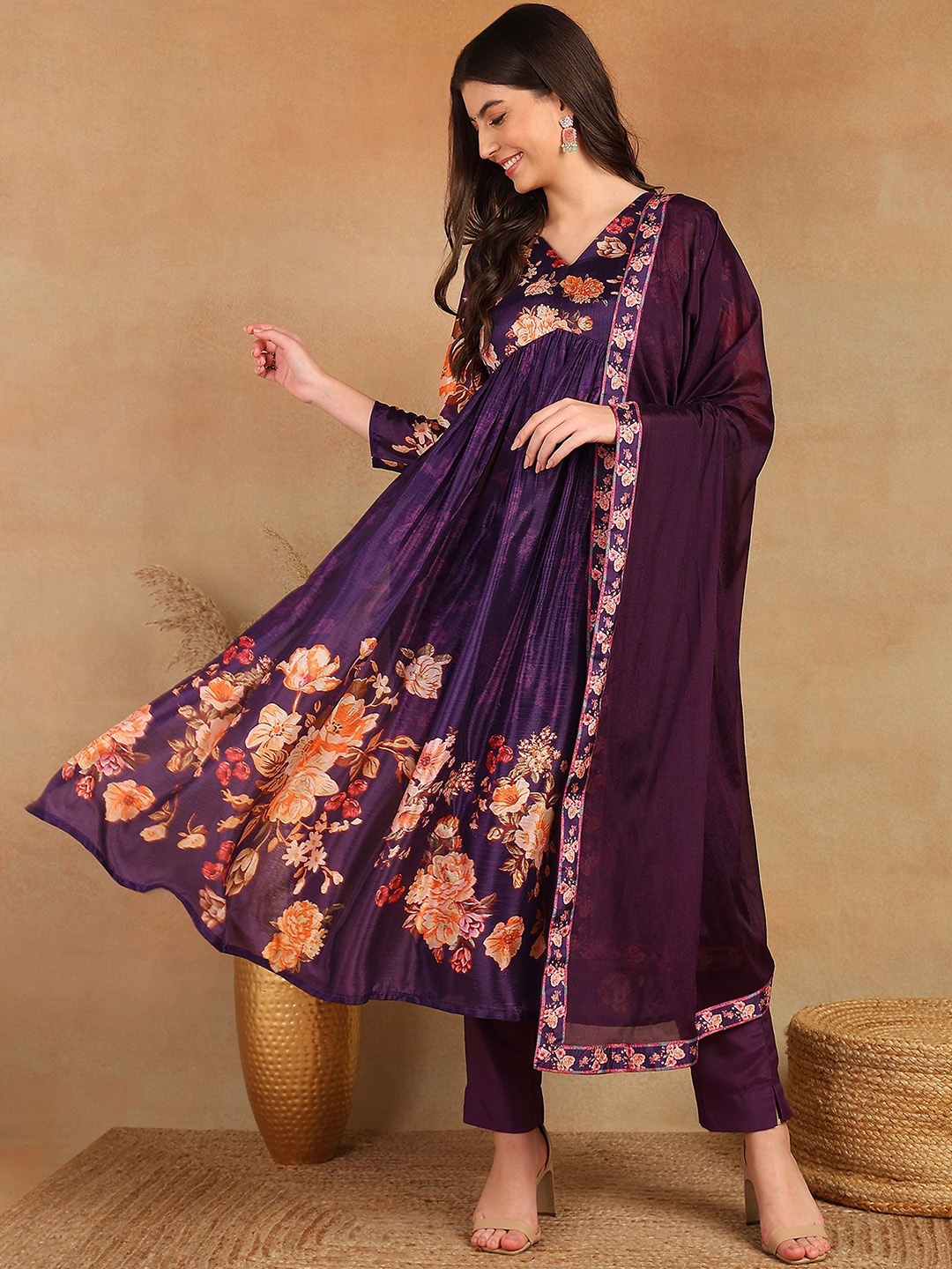 AHIKA Floral Printed Pleated Straight Kurta With Trousers & Dupatta, Purple
AHIKA Floral Printed Pleated Straight Kurta With Trousers & Dupatta, Purple