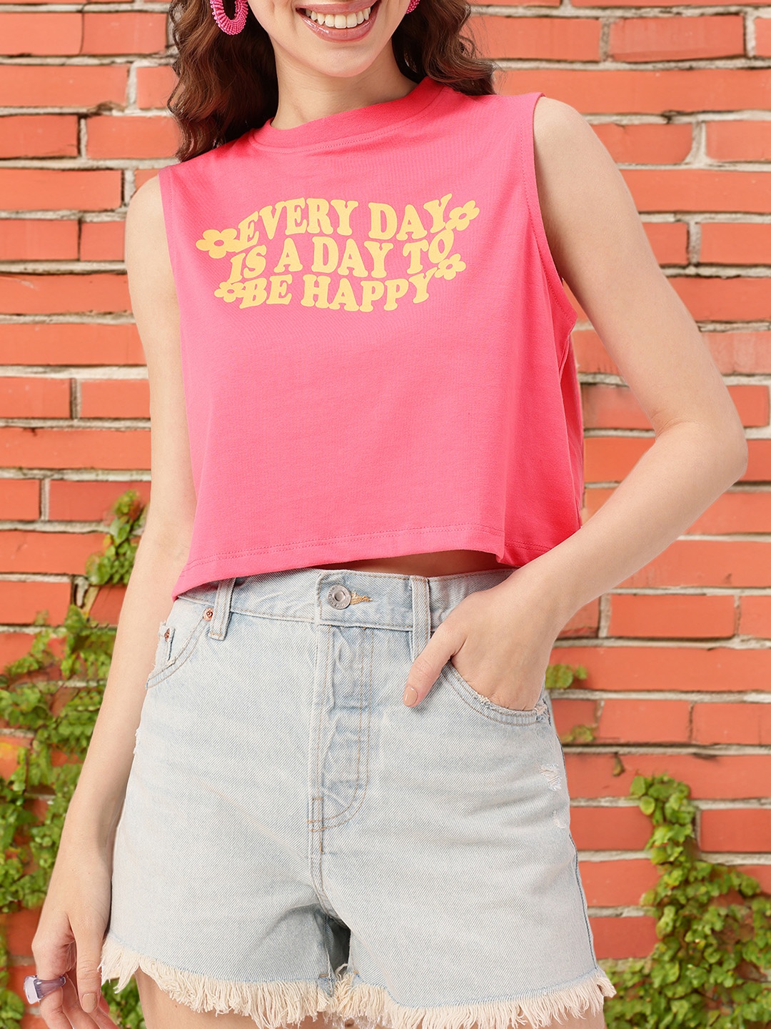 DressBerry Cute Uplifting Vibe Typography Printed Sleeveless Crop T-shirt, Pink
DressBerry Cute Uplifting Vibe Typography Printed Sleeveless Crop T-shirt, Pink