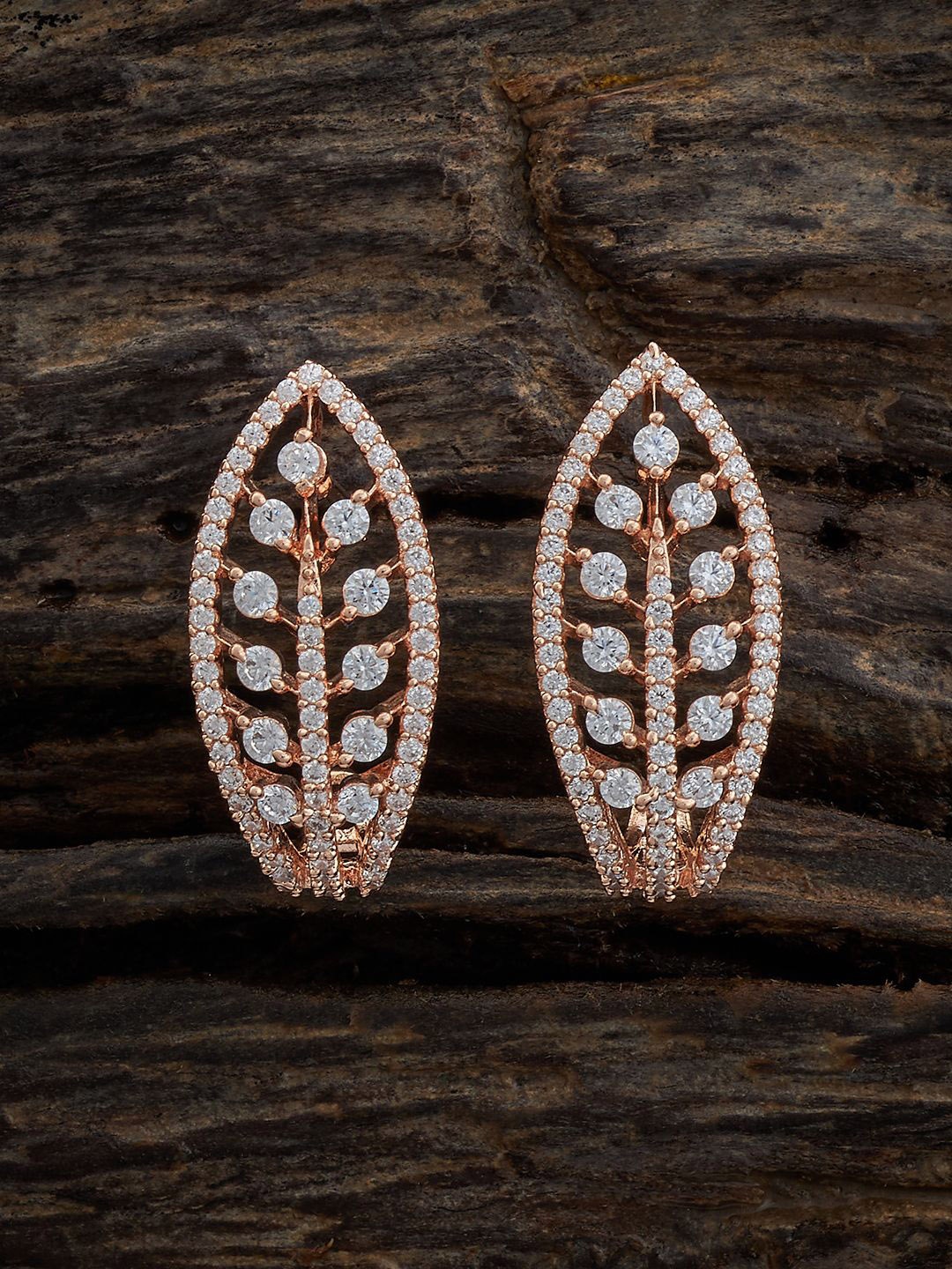 Kushal's Fashion Jewellery Rose Gold-Plated Cubic Zirconia-Studded Classic Studs Earrings
Kushal's Fashion Jewellery Rose Gold-Plated Cubic Zirconia-Studded Classic Studs Earrings