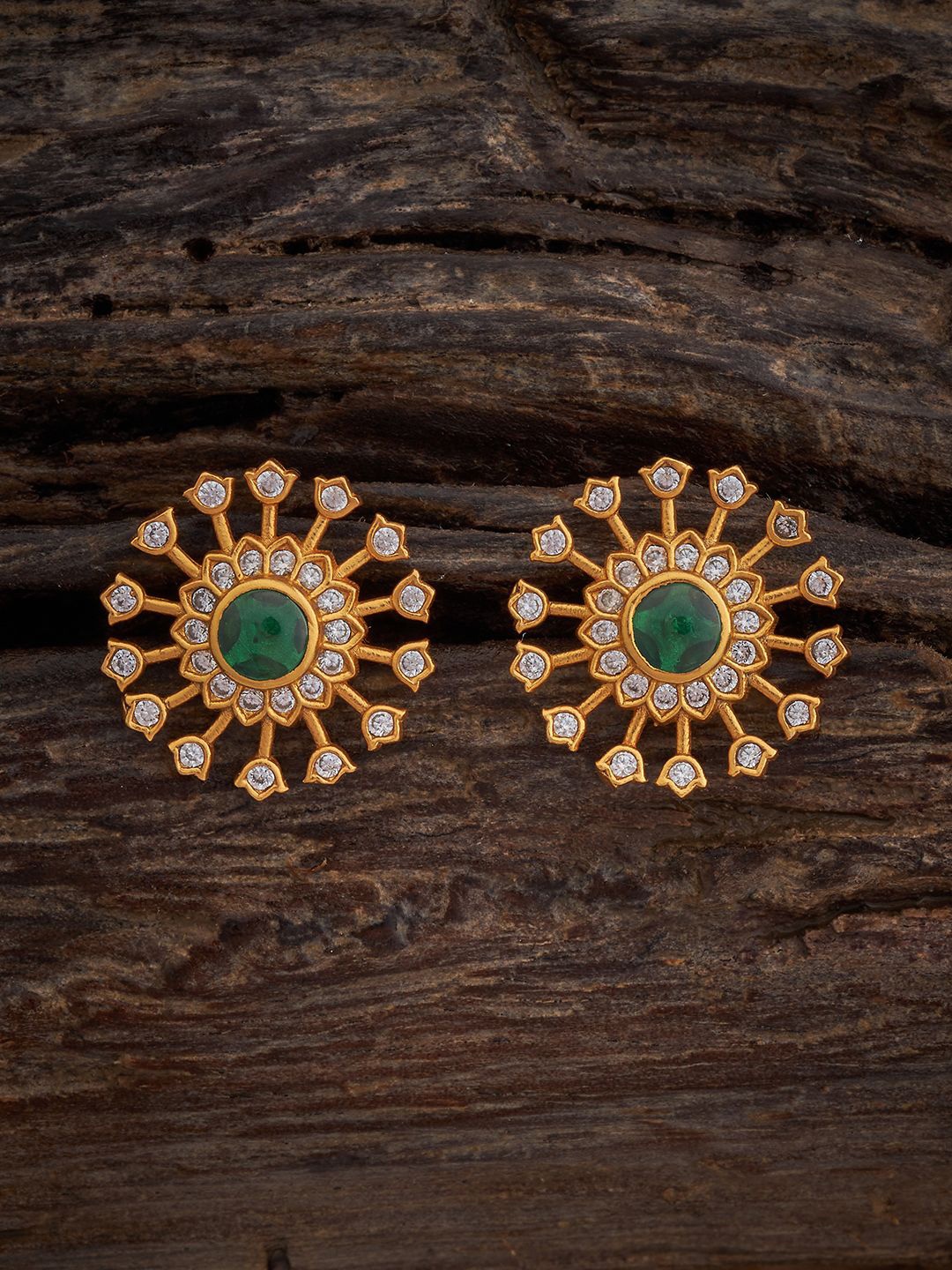 Kushal's Fashion Jewellery Gold-Plated Stone Studded 92.5 Pure Silver Studs Earrings
Kushal's Fashion Jewellery Gold-Plated Stone Studded 92.5 Pure Silver Studs Earrings