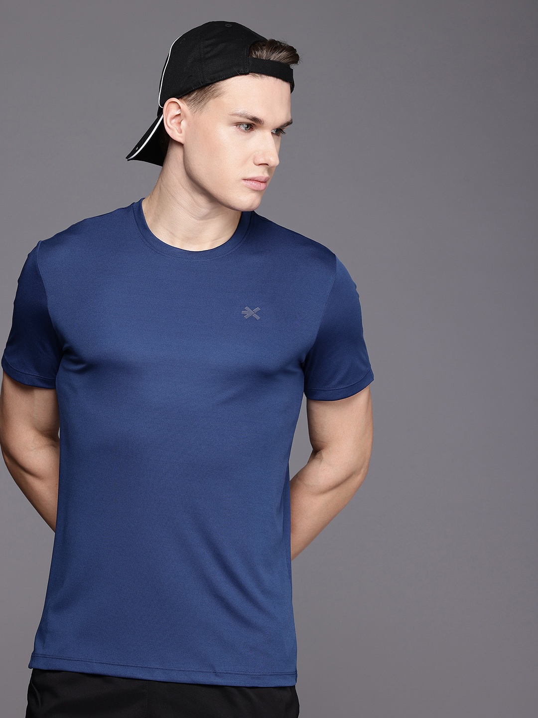 HRX by Hrithik Roshan PERFORMANCEBONDED Rapid-Dry Training or Gym Sports T-shirt, Blue
HRX by Hrithik Roshan PERFORMANCEBONDED Rapid-Dry Training or Gym Sports T-shirt, Blue