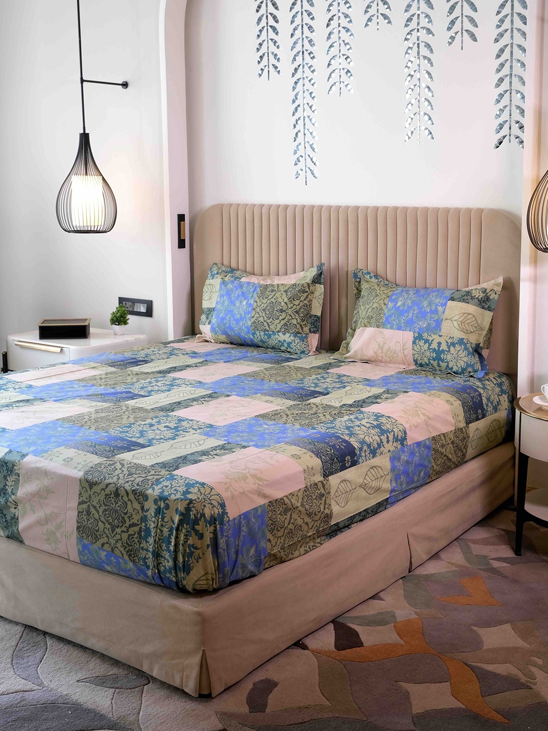 Pure Decor Blue & Green Floral Cotton 330 TC King Bedsheet with 2 Pillow Covers
Pure Decor Blue & Green Floral Cotton 330 TC King Bedsheet with 2 Pillow Covers