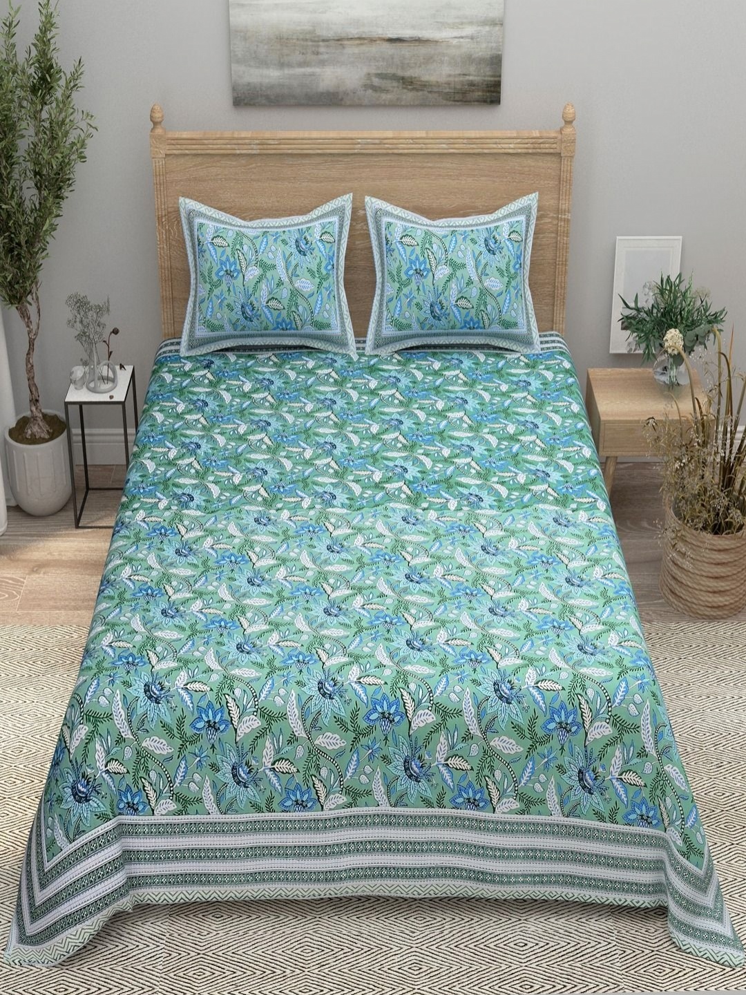 Aura Turquoise Blue Printed 144 TC Pure Cotton Double King Bedsheet With 2 Pillow Covers
Aura Turquoise Blue Printed 144 TC Pure Cotton Double King Bedsheet With 2 Pillow Covers