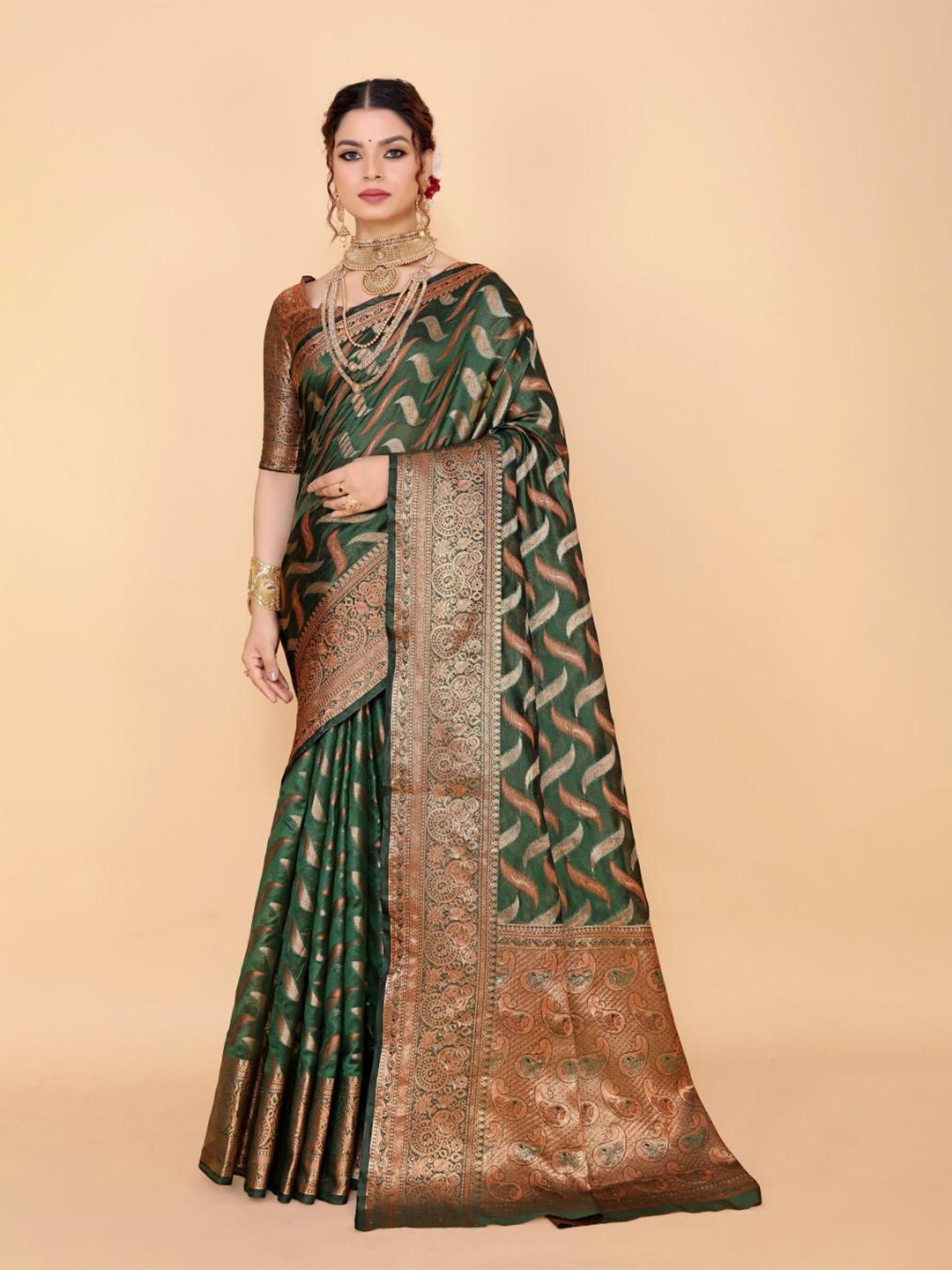 AKSH FASHION Woven Design Zari Organza Saree, Green
AKSH FASHION Woven Design Zari Organza Saree, Green