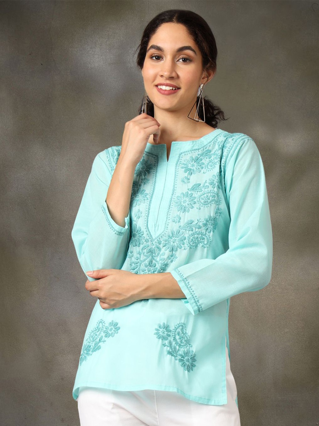 PARAMOUNT Ethnic Motifs Hand Embroidered Lucknowi Chikankari Cotton Kurti, Sea green
PARAMOUNT Ethnic Motifs Hand Embroidered Lucknowi Chikankari Cotton Kurti, Sea green