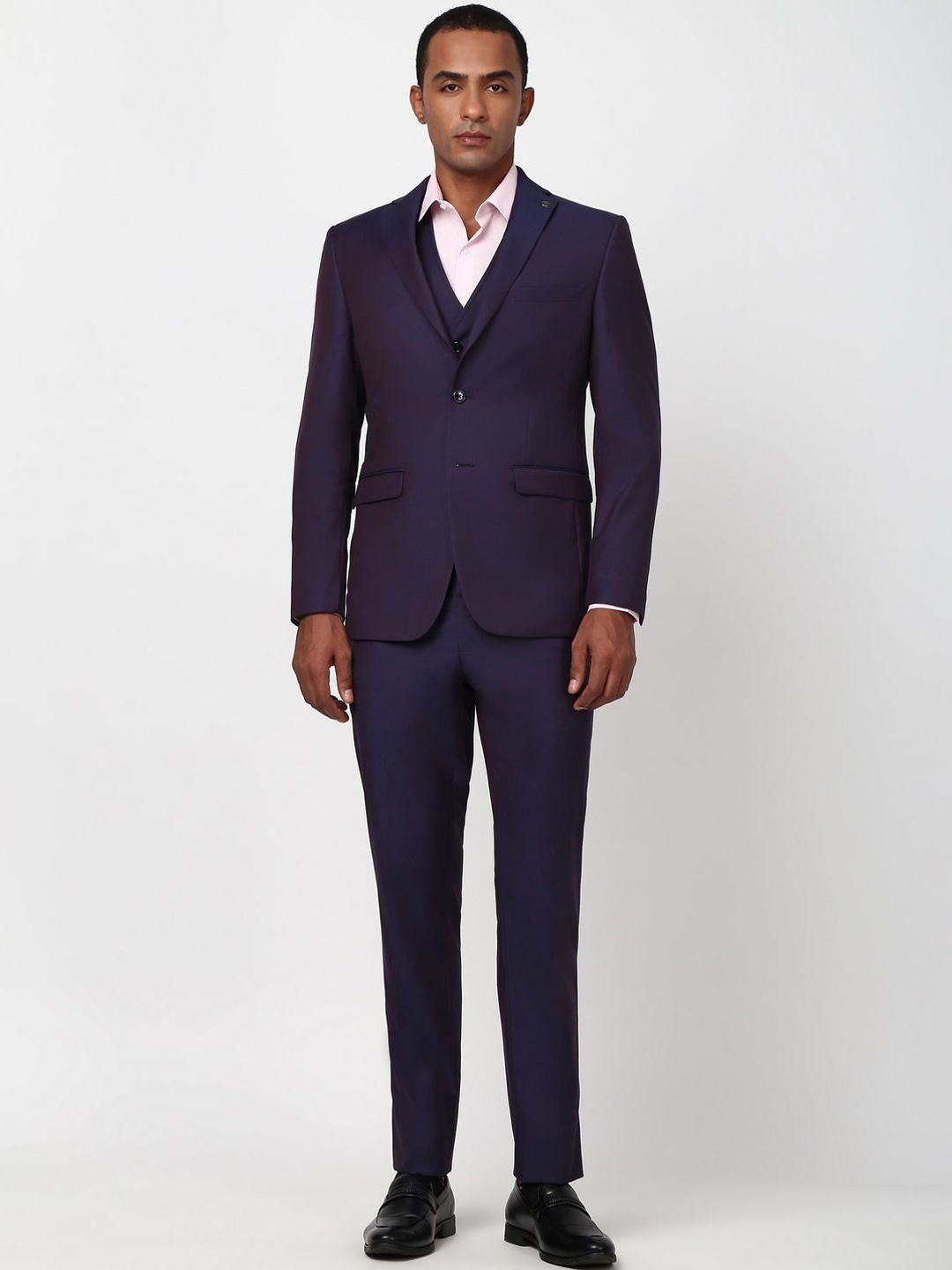 Peter England Elite Solid Men Slim-Fit Single-Breasted Three-Piece Formal Suits, Purple
Peter England Elite Solid Men Slim-Fit Single-Breasted Three-Piece Formal Suits, Purple