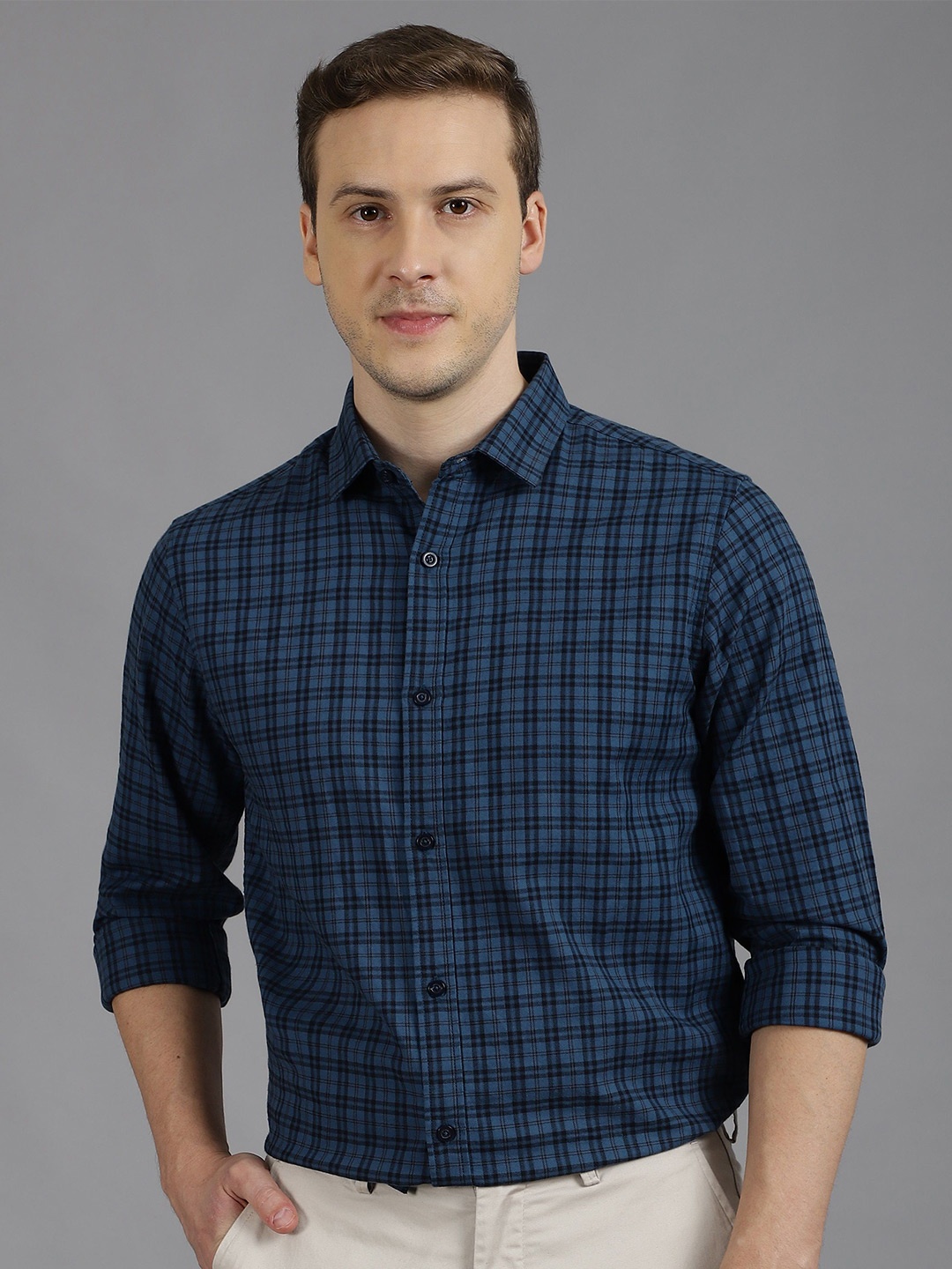 Gavin Paris Men Classic Grid Tattersall Checks Spread Collar Semiformal Shirt, Blue
Gavin Paris Men Classic Grid Tattersall Checks Spread Collar Semiformal Shirt, Blue