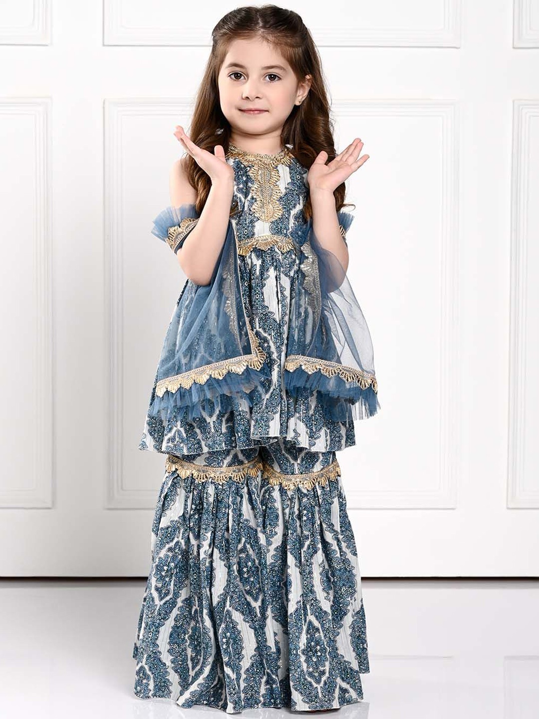 THE PONY & PEONY CO. Girls Floral Printed Gotta Patti Kurta with Trousers & Dupatta, Blue
THE PONY & PEONY CO. Girls Floral Printed Gotta Patti Kurta with Trousers & Dupatta, Blue