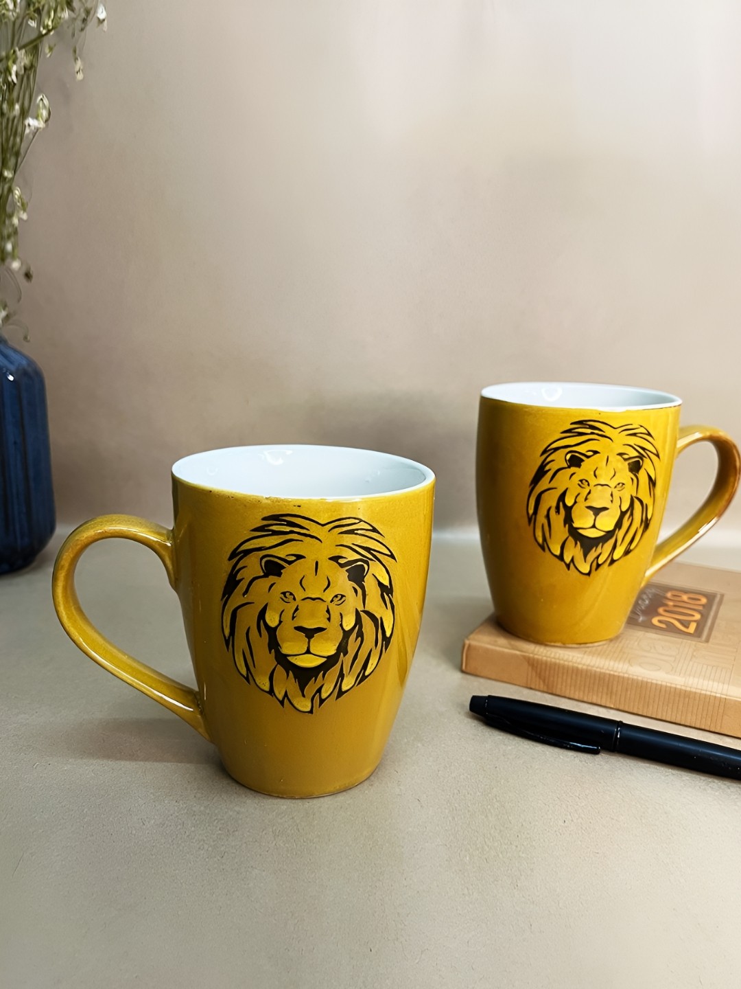 The Artisan Emporium Yellow & Black 2 Pieces Printed Glossy Ceramic Mugs 350 ml Each
The Artisan Emporium Yellow & Black 2 Pieces Printed Glossy Ceramic Mugs 350 ml Each