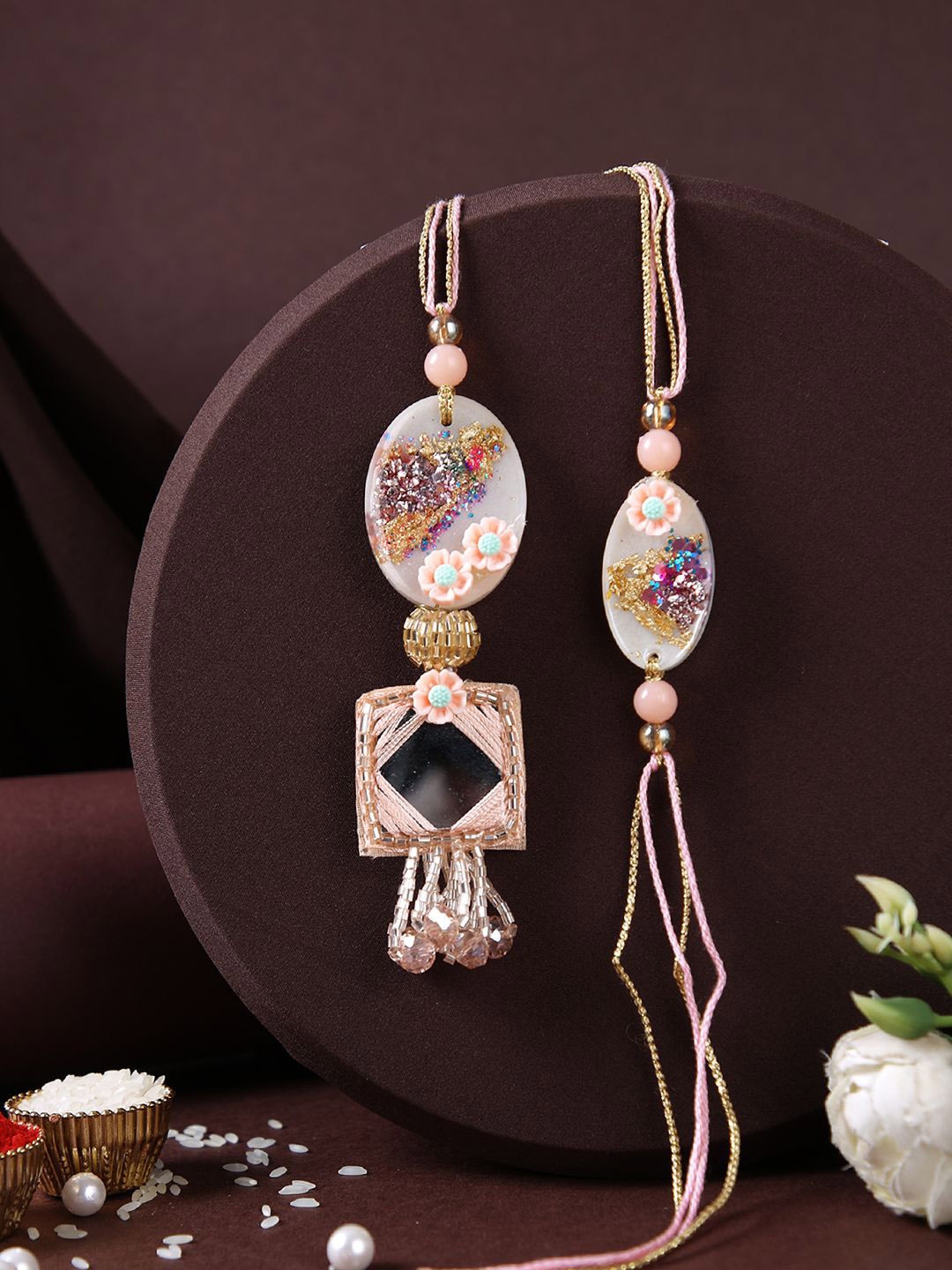 Aapno Rajasthan Resin Work Bhaiya Bhabhi Rakhi With Roli Chawal & Greeting Card, Gold
Aapno Rajasthan Resin Work Bhaiya Bhabhi Rakhi With Roli Chawal & Greeting Card, Gold