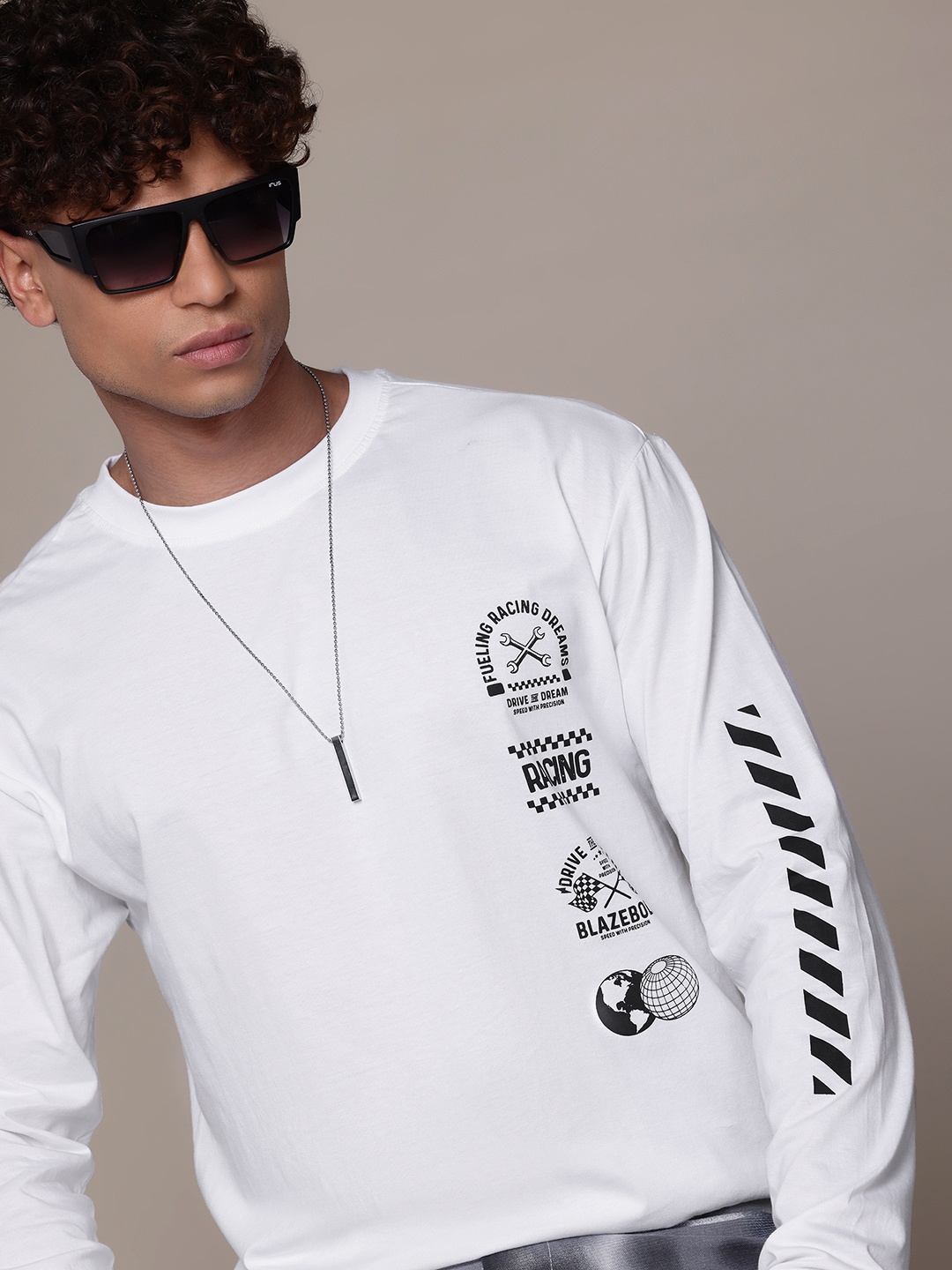 The Roadster Lifestyle Co. Men Typography Printed Pure Cotton Relaxed Fit T-shirt, White
The Roadster Lifestyle Co. Men Typography Printed Pure Cotton Relaxed Fit T-shirt, White