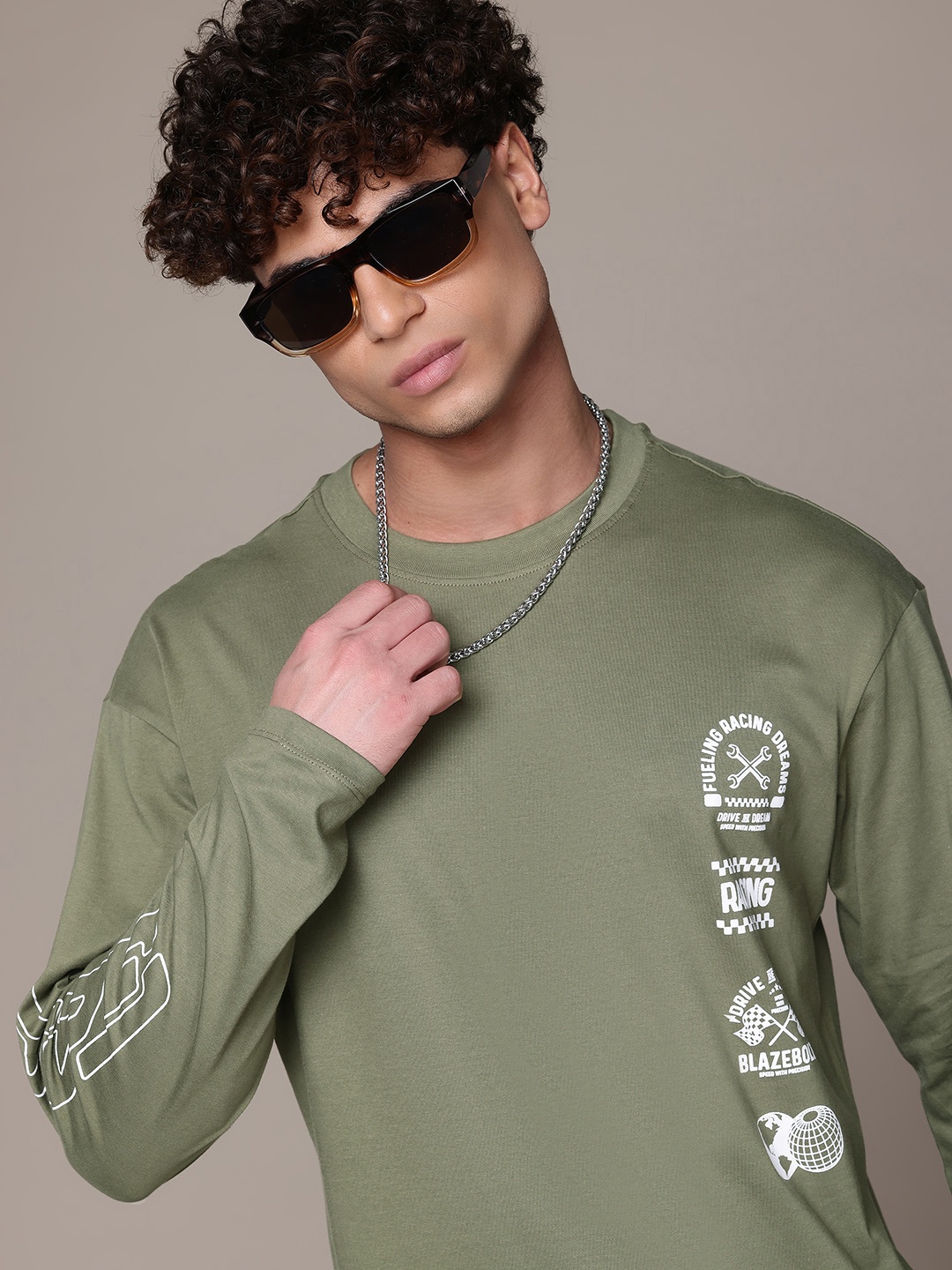 The Roadster Lifestyle Co. Men Typography Printed Pure Cotton Relaxed Fit T-shirt, Olive
The Roadster Lifestyle Co. Men Typography Printed Pure Cotton Relaxed Fit T-shirt, Olive