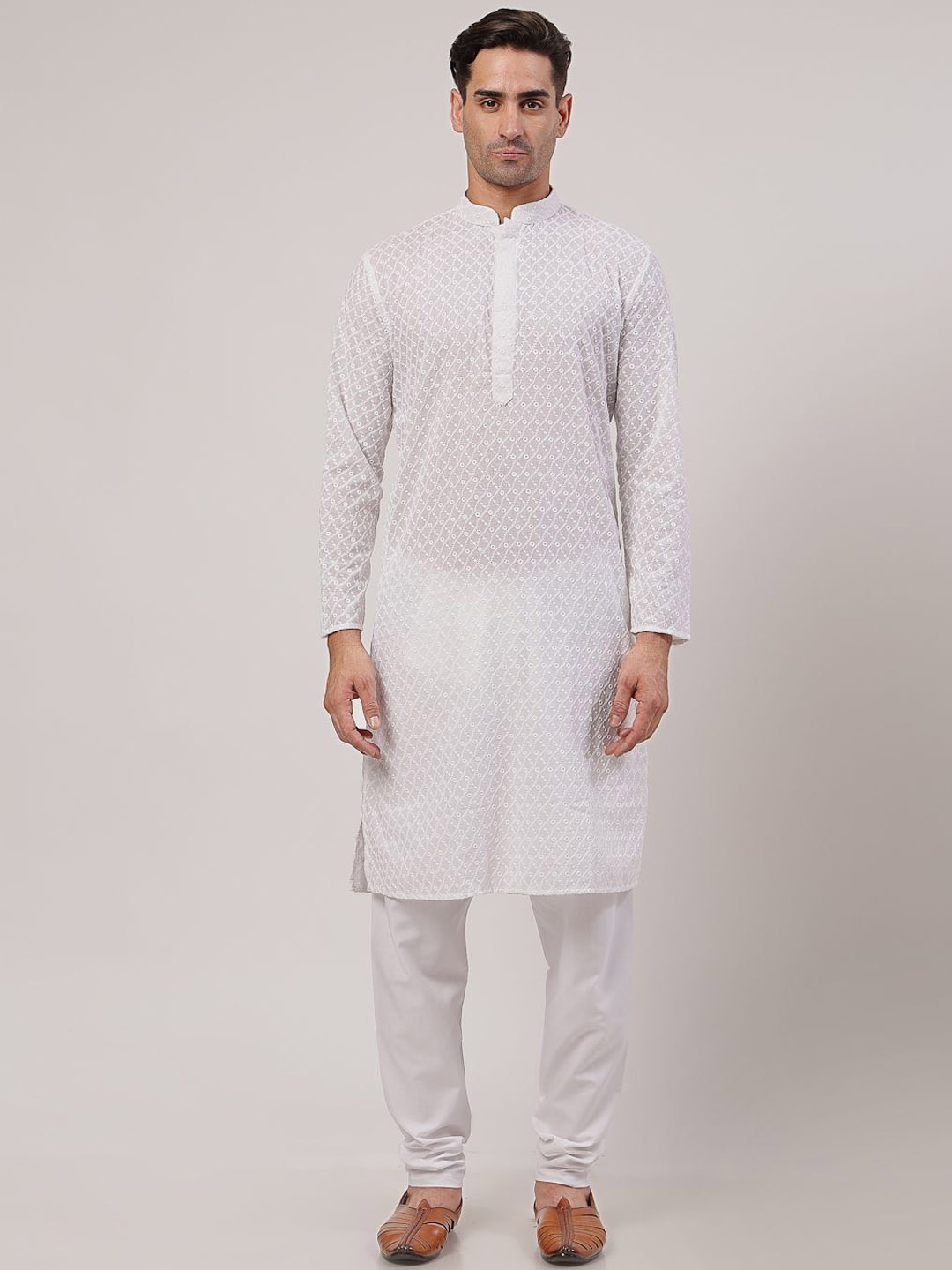 MOHANLAL SONS Embroidered Mandarin Collar Chikankari Pure Cotton Straight Kurta & Churidar, White
MOHANLAL SONS Embroidered Mandarin Collar Chikankari Pure Cotton Straight Kurta & Churidar, White