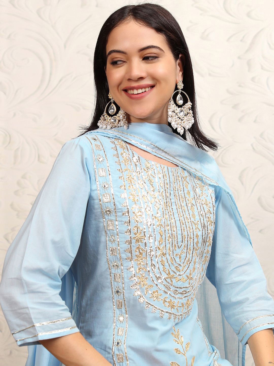 Vishudh Blue Embroidered Gotta Patti Pure Cotton Straight Kurta With Trousers & Dupatta
Vishudh Blue Embroidered Gotta Patti Pure Cotton Straight Kurta With Trousers & Dupatta