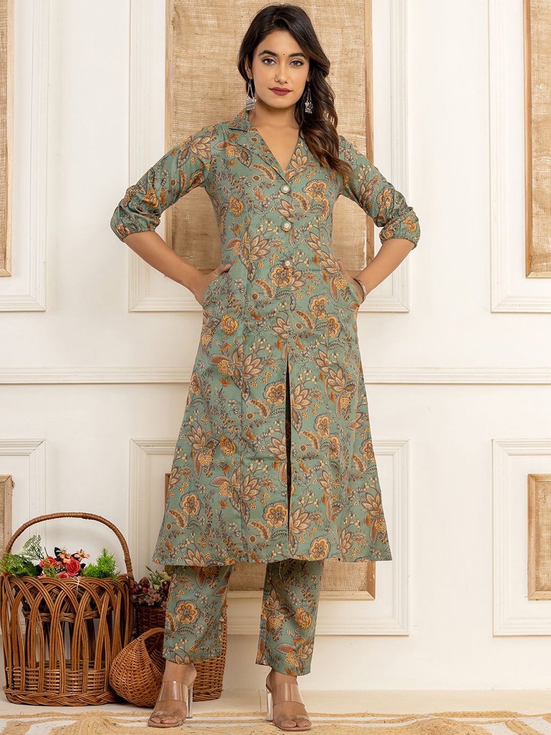 Yufta Green Floral Printed Shirt Collar Pure Cotton A-Line Kurta with Trousers, Sea green
Yufta Green Floral Printed Shirt Collar Pure Cotton A-Line Kurta with Trousers, Sea green