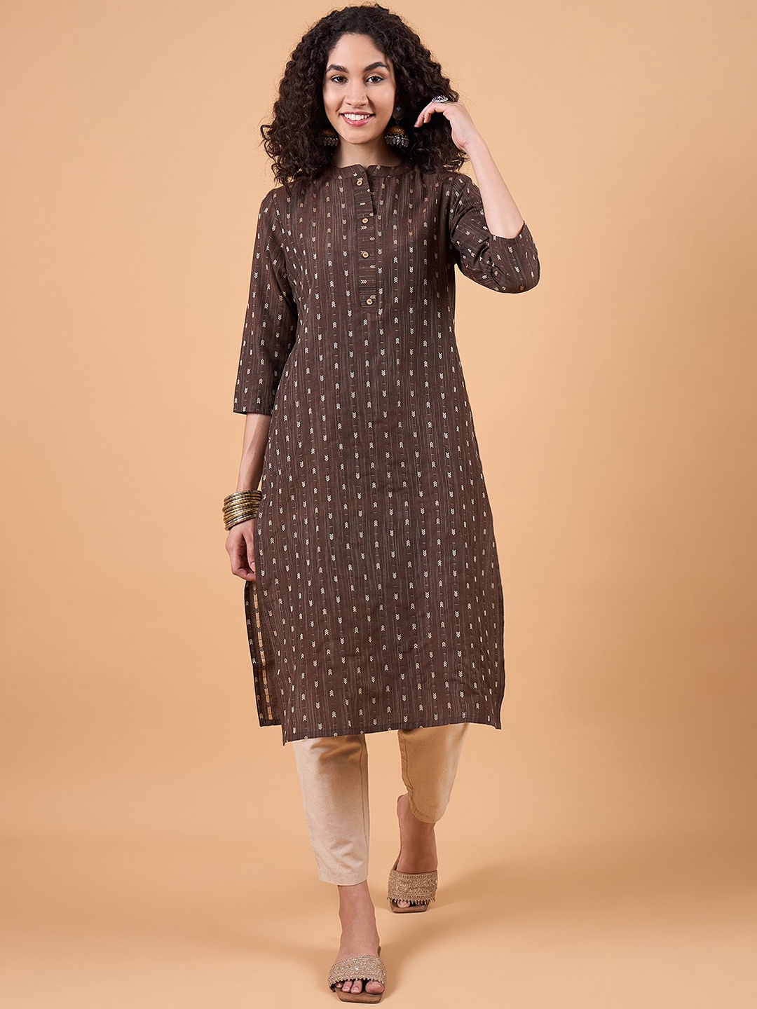 swatika Woven Design Mandarin Collar Regular Pure Cotton Straight Kurta with Trousers, Brown
swatika Woven Design Mandarin Collar Regular Pure Cotton Straight Kurta with Trousers, Brown