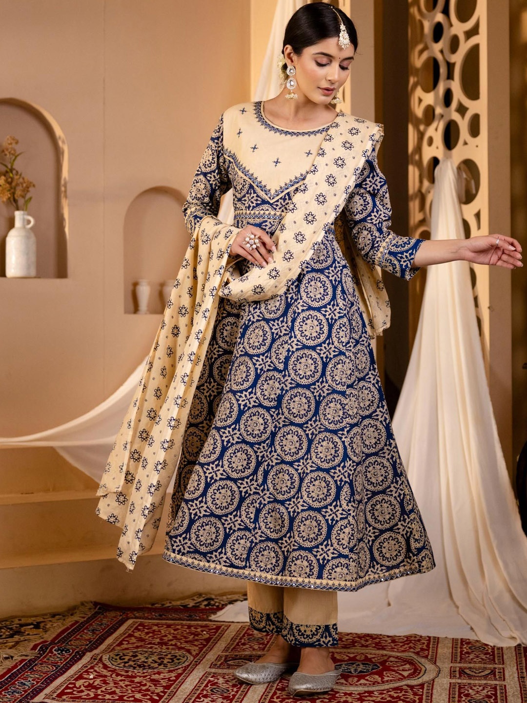 mokshi Ethnic Motifs Printed Pure Cotton Anarkali Kurta with Trousers & Dupatta, Blue
mokshi Ethnic Motifs Printed Pure Cotton Anarkali Kurta with Trousers & Dupatta, Blue