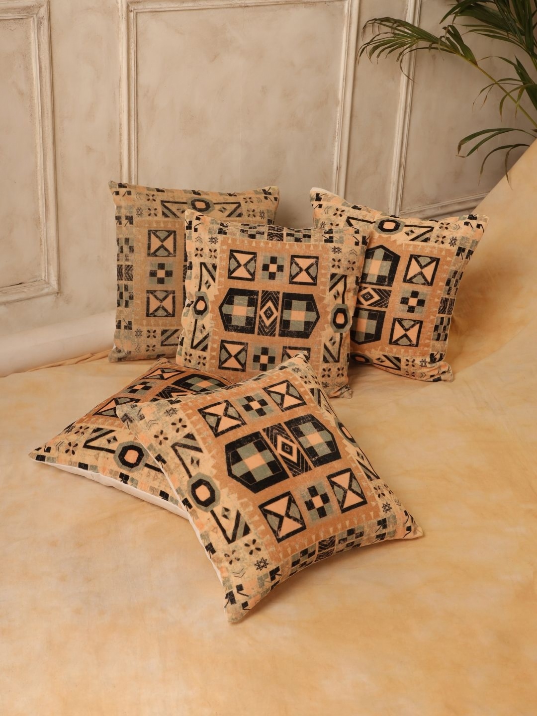 SANSKRUTIHOMES Beige & Black 5 Pieces Geometric Printed Velvet Square Cushion Covers
SANSKRUTIHOMES Beige & Black 5 Pieces Geometric Printed Velvet Square Cushion Covers