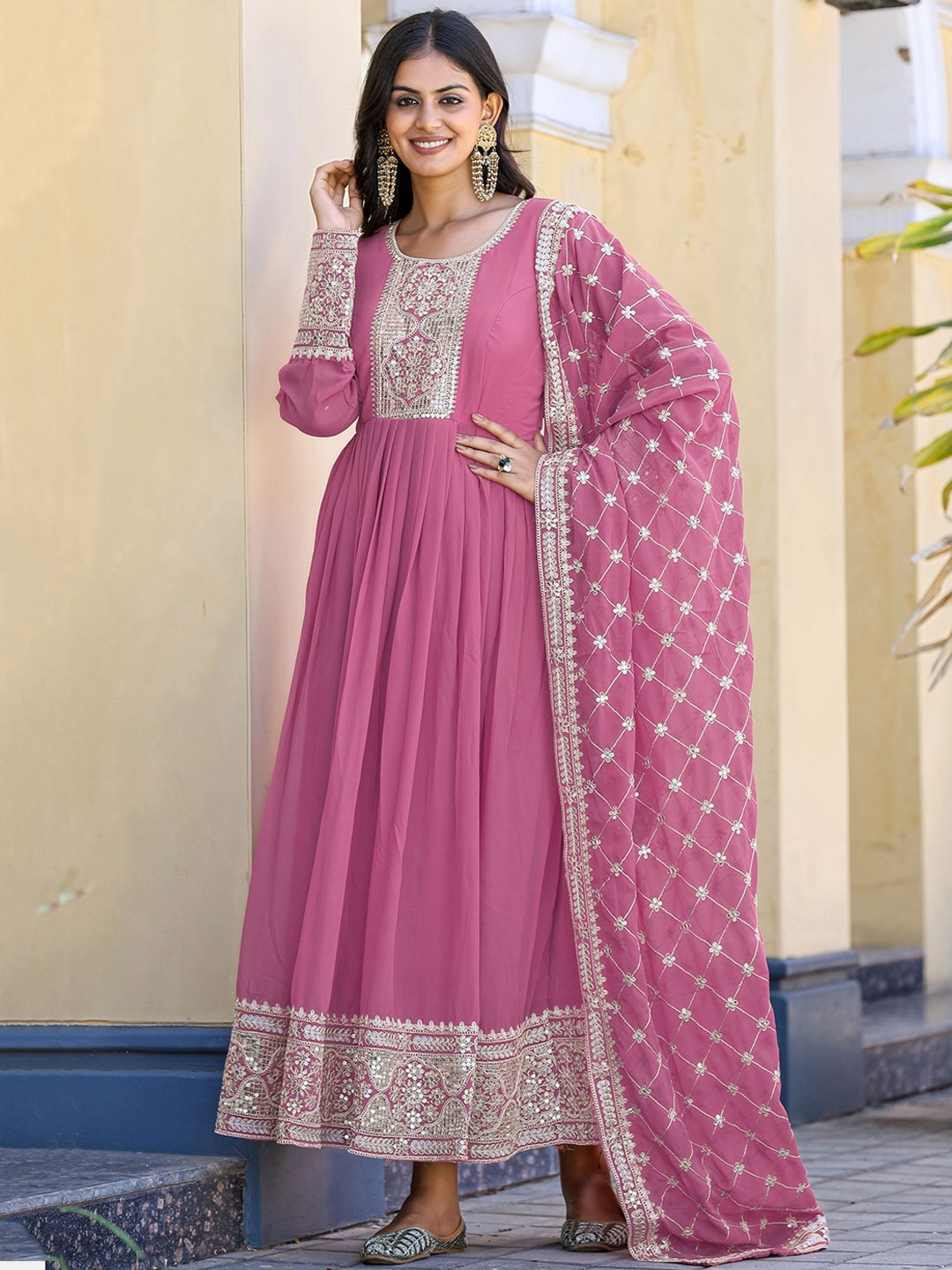 NIZA FASHION Floral Yoke Design Regular Sequinned Kurta with Salwar & With Dupatta, Pink
NIZA FASHION Floral Yoke Design Regular Sequinned Kurta with Salwar & With Dupatta, Pink