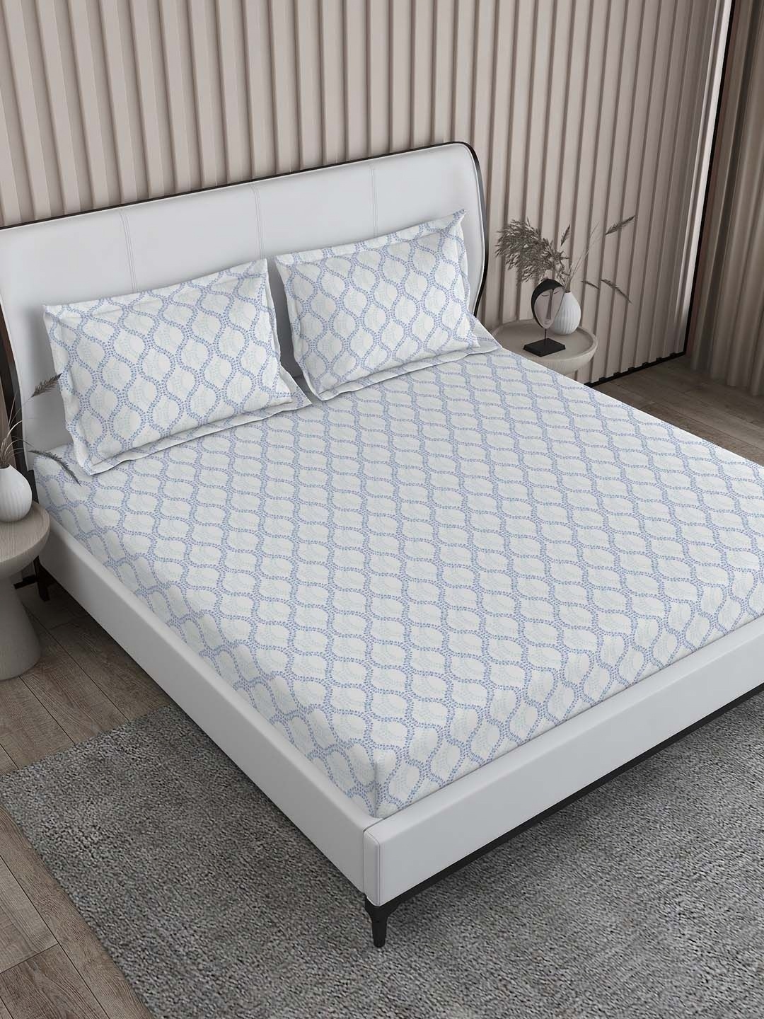 Boutique Living India Regent Park White & Blue Printed 200 TC Cotton King Bedsheet Set
Boutique Living India Regent Park White & Blue Printed 200 TC Cotton King Bedsheet Set