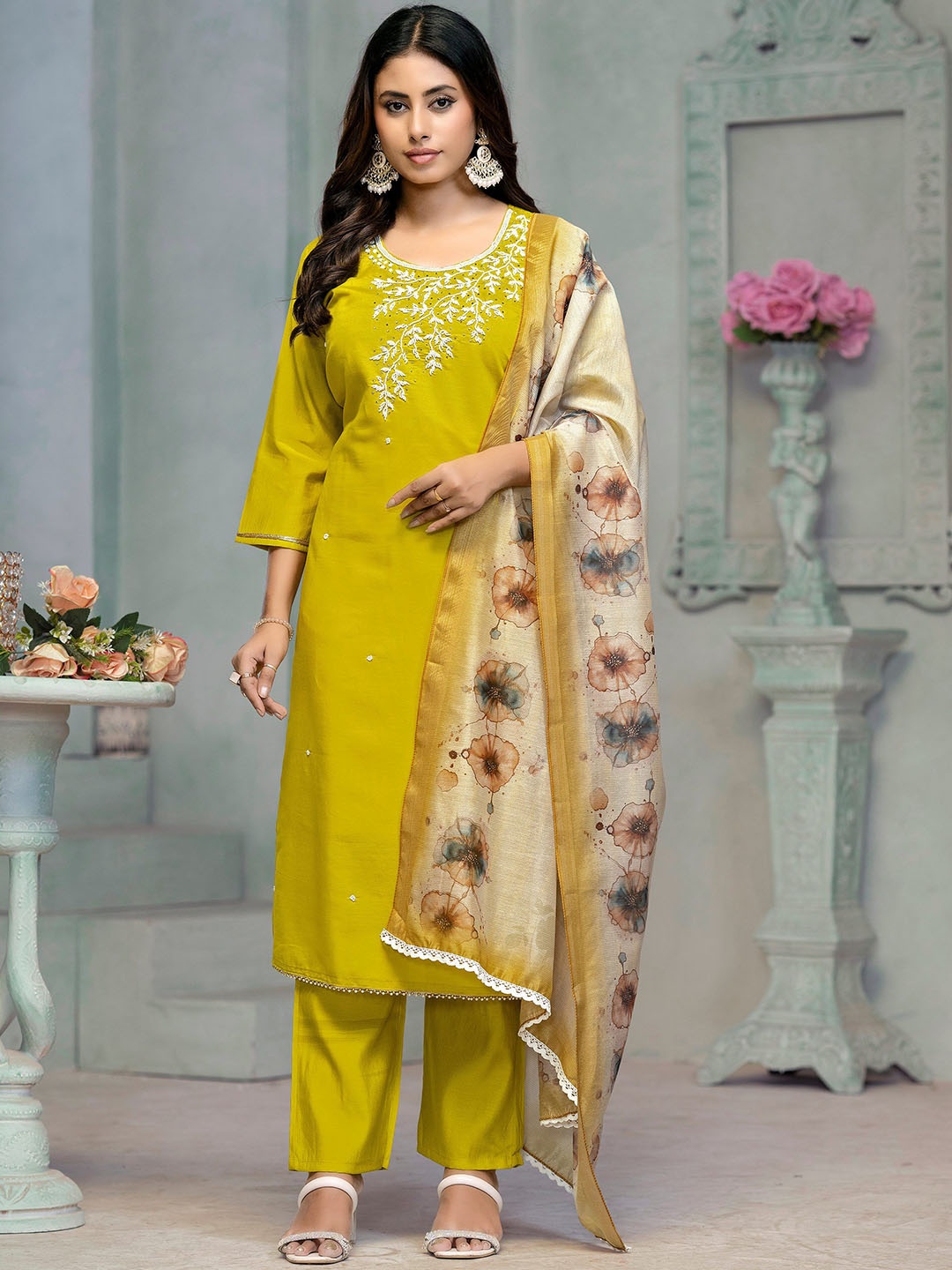 MAHALASA Floral Embroidered Beads Cotton Silk Straight Kurta With Trousers & Dupatta, Yellow
MAHALASA Floral Embroidered Beads Cotton Silk Straight Kurta With Trousers & Dupatta, Yellow