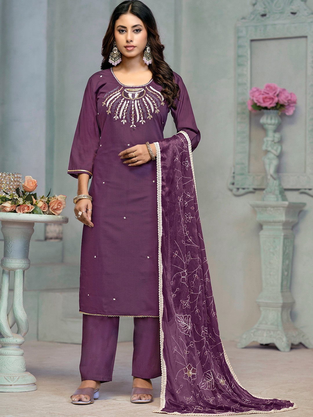 MAHALASA Floral Embroidered Cotton Silk Straight Beads Kurta With Trousers & Dupatta, Purple
MAHALASA Floral Embroidered Cotton Silk Straight Beads Kurta With Trousers & Dupatta, Purple