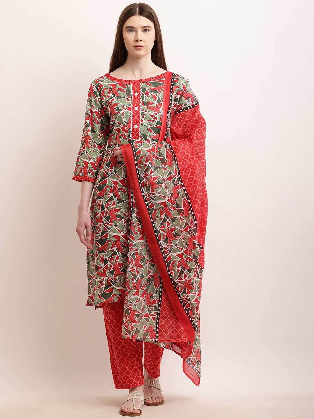MAGMINA Geometric Printed Gotta Patti Pure Cotton Straight Kurta With Trousers & Dupatta, Red
MAGMINA Geometric Printed Gotta Patti Pure Cotton Straight Kurta With Trousers & Dupatta, Red